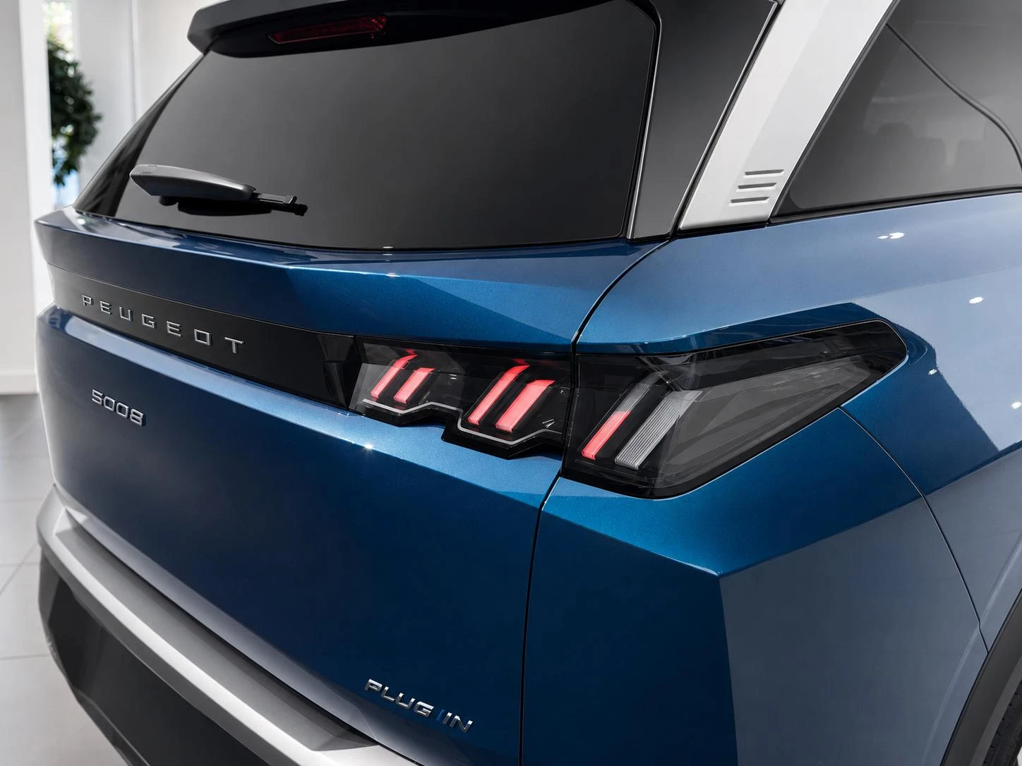 Peugeot 5008 1.6 Plug-in Hybrid 195 Allure 7p