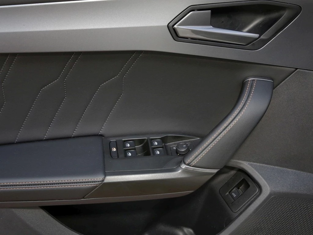 CUPRA Formentor 1.5 TSI 18"LM LED FULL LINK RFK VC