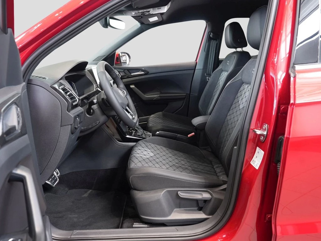 Volkswagen-T-Cross-image-14