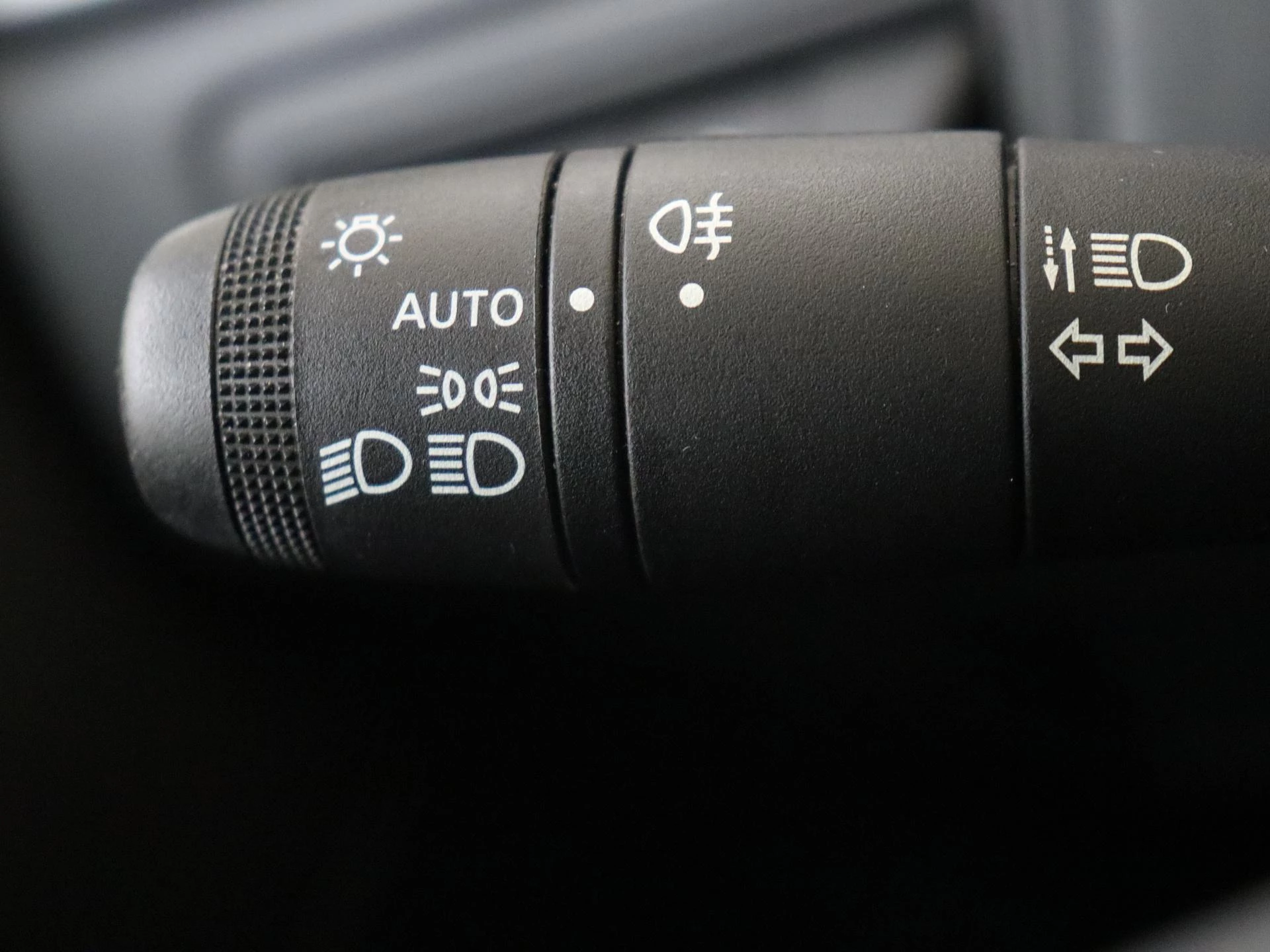 Renault-Captur-image-27