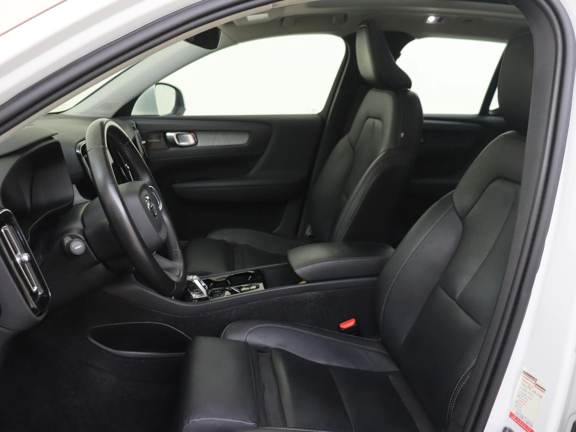 Volvo-XC40-image-14