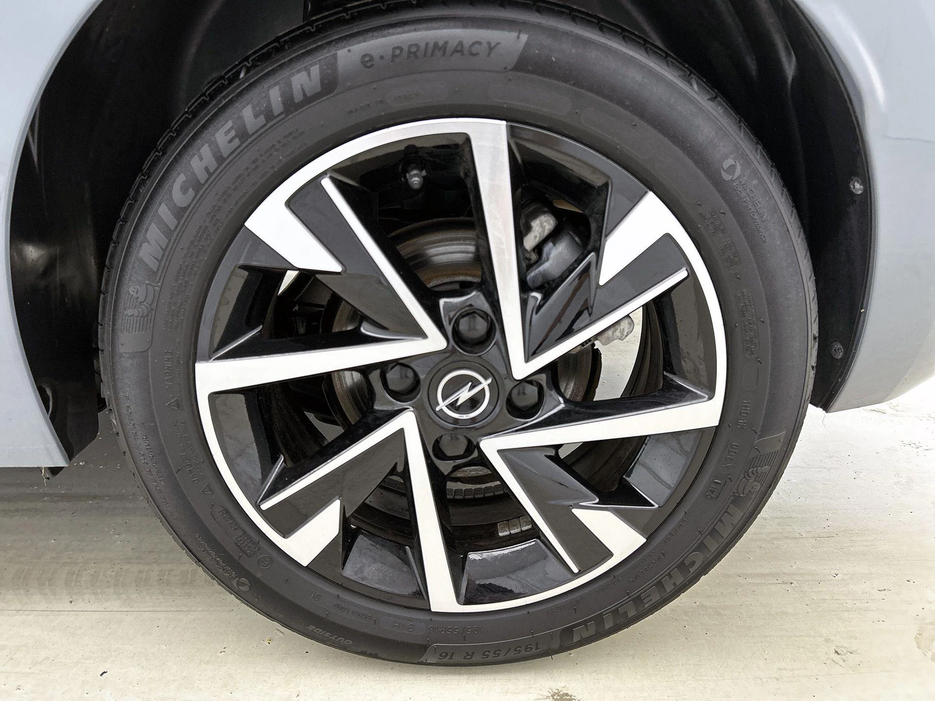 Opel Corsa 1.2 Turbo Hybrid GS