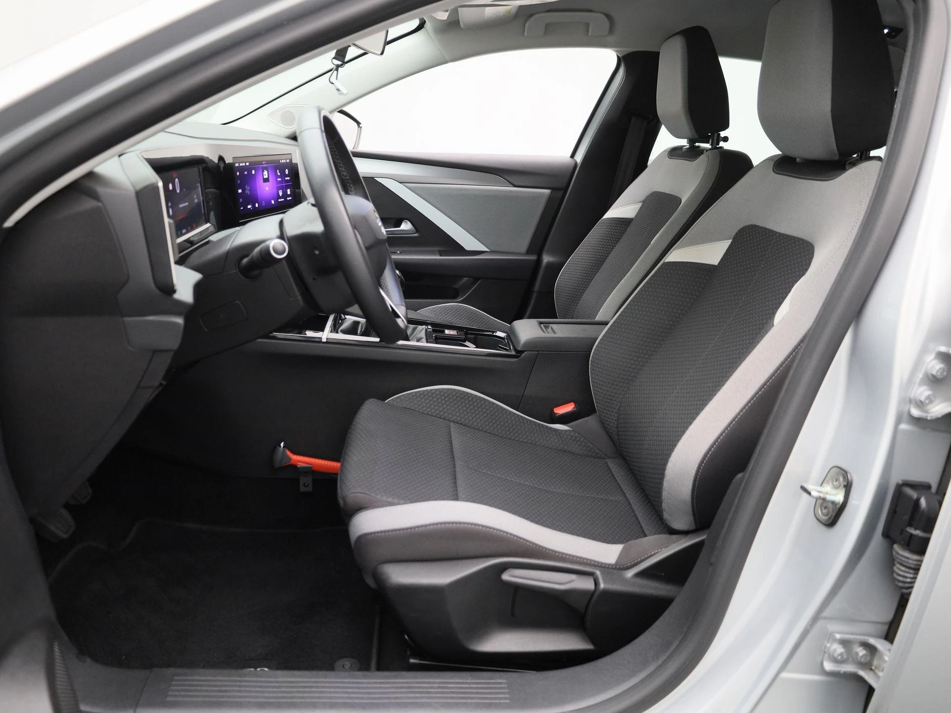 Opel-Astra-image-9