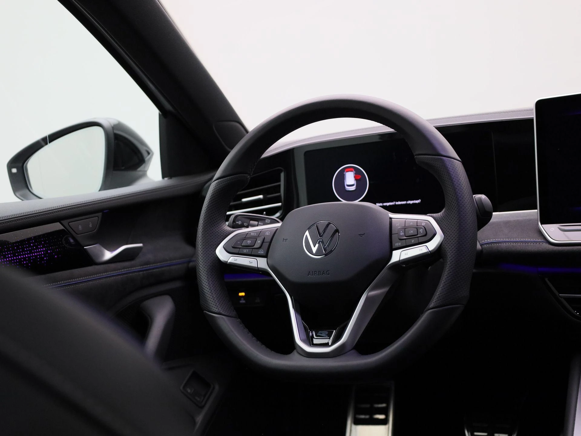 Volkswagen Passat - 45