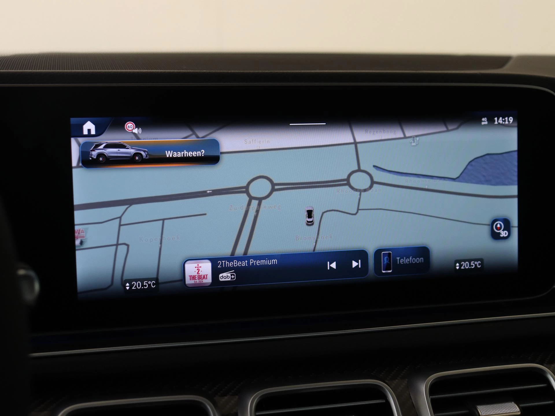 Mercedes-Benz-GLE-image-27