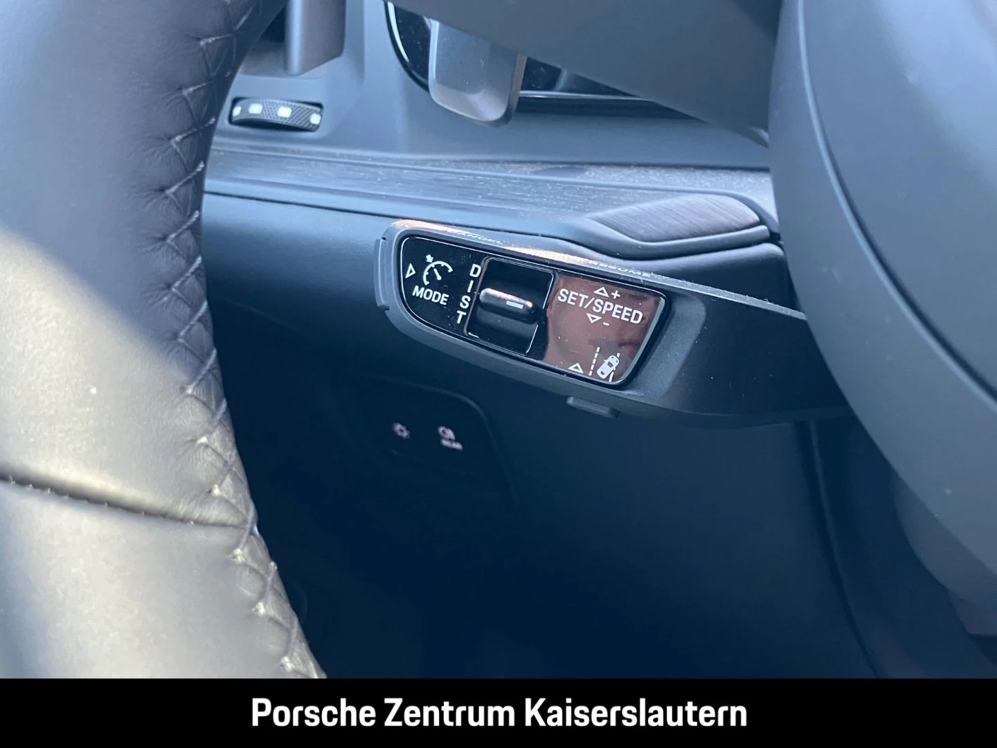 Porsche-Cayenne-image-21