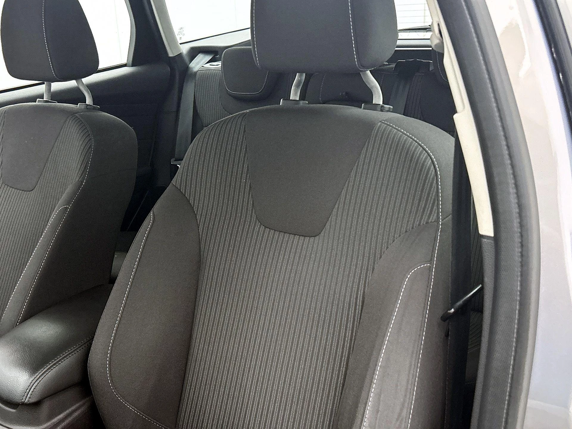 Ford-Focus-image-12
