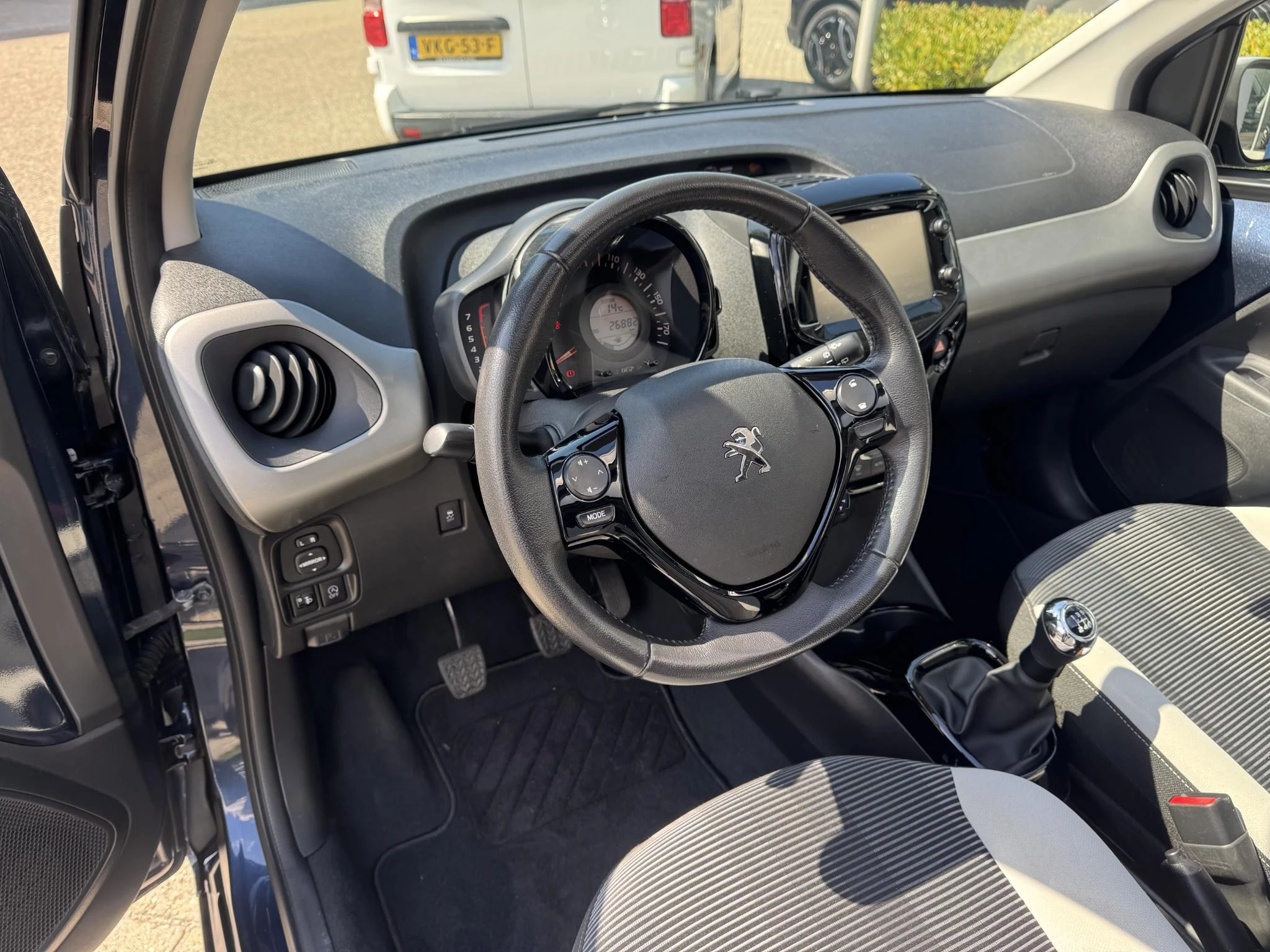 Peugeot-108-image-19