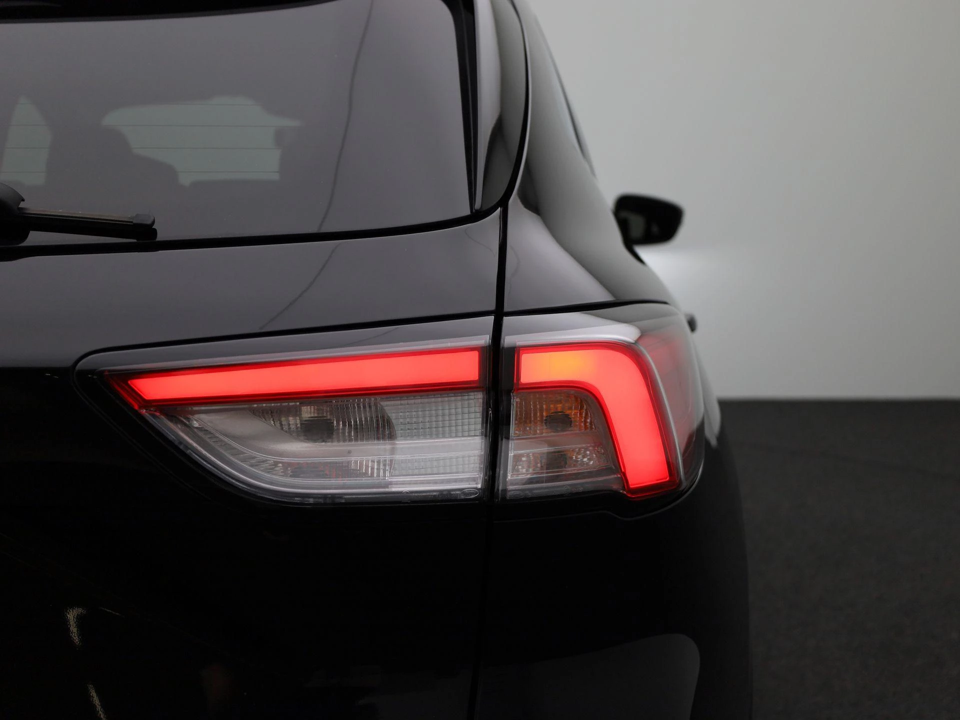 Ford Kuga 2.5 PHEV Vignale