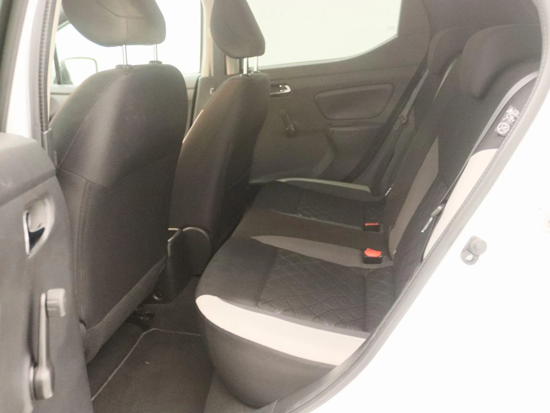 Nissan-Micra-image-12