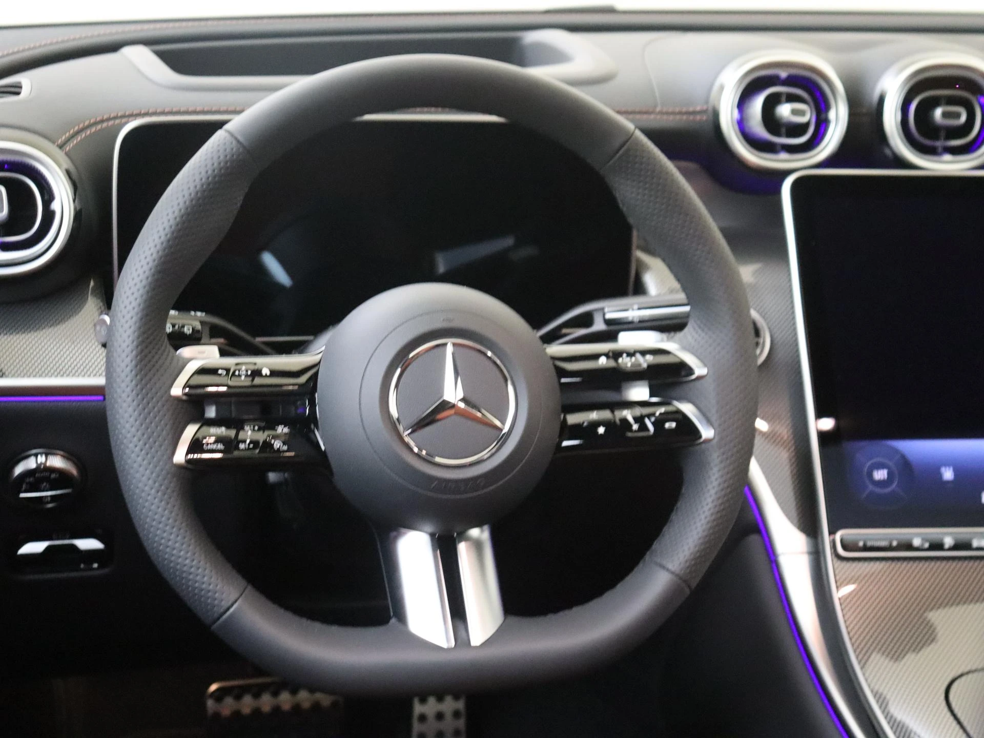 Mercedes-Benz GLC 300e 4MATIC Business Solution AMG