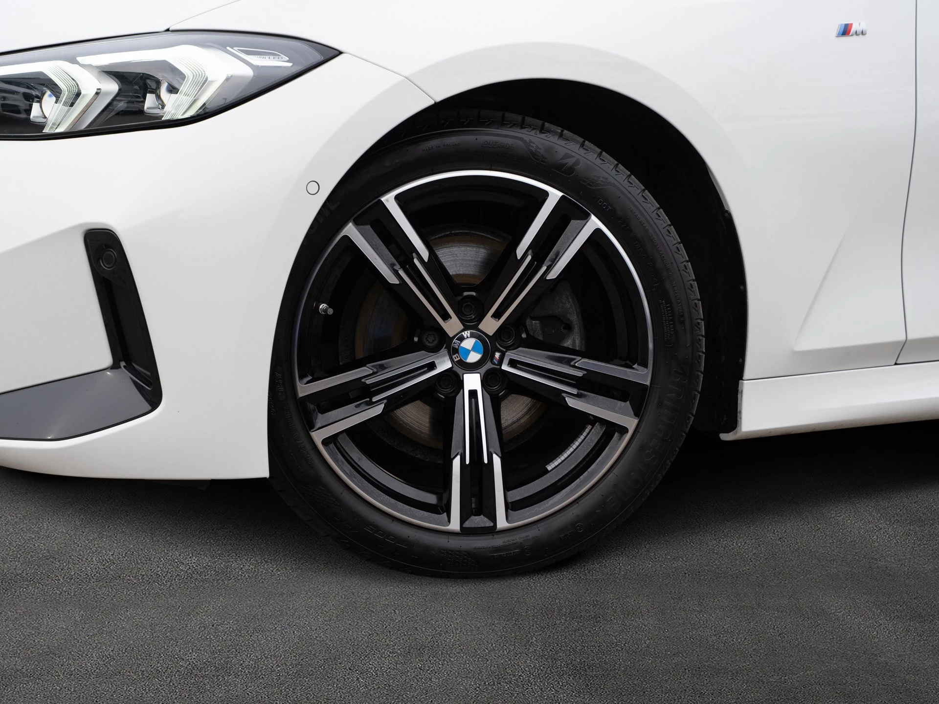 BMW 3er Reihe 320i Touring M Sport / Standheizung
