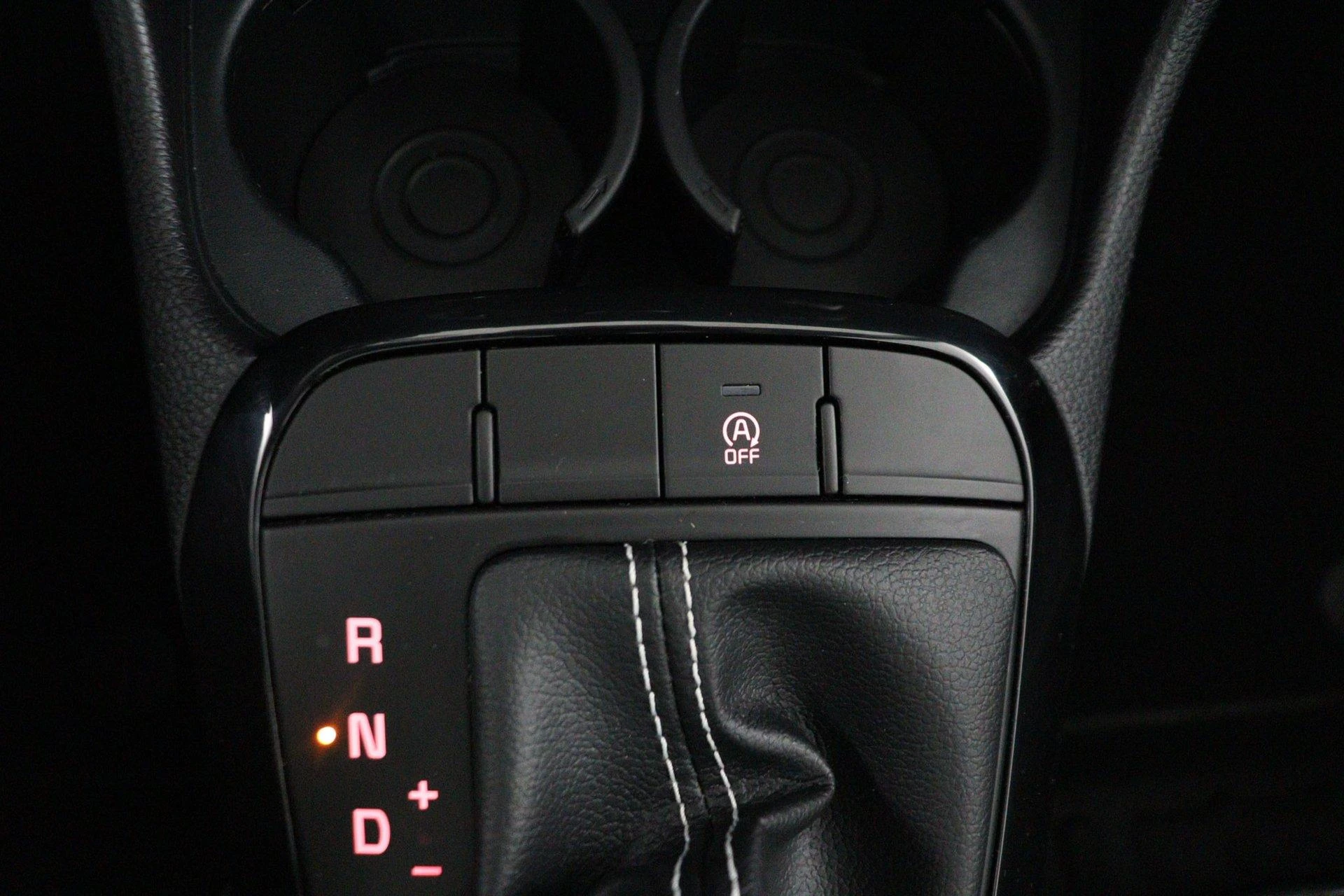 Kia Picanto 1.0 DPi DynamicLine Automat |