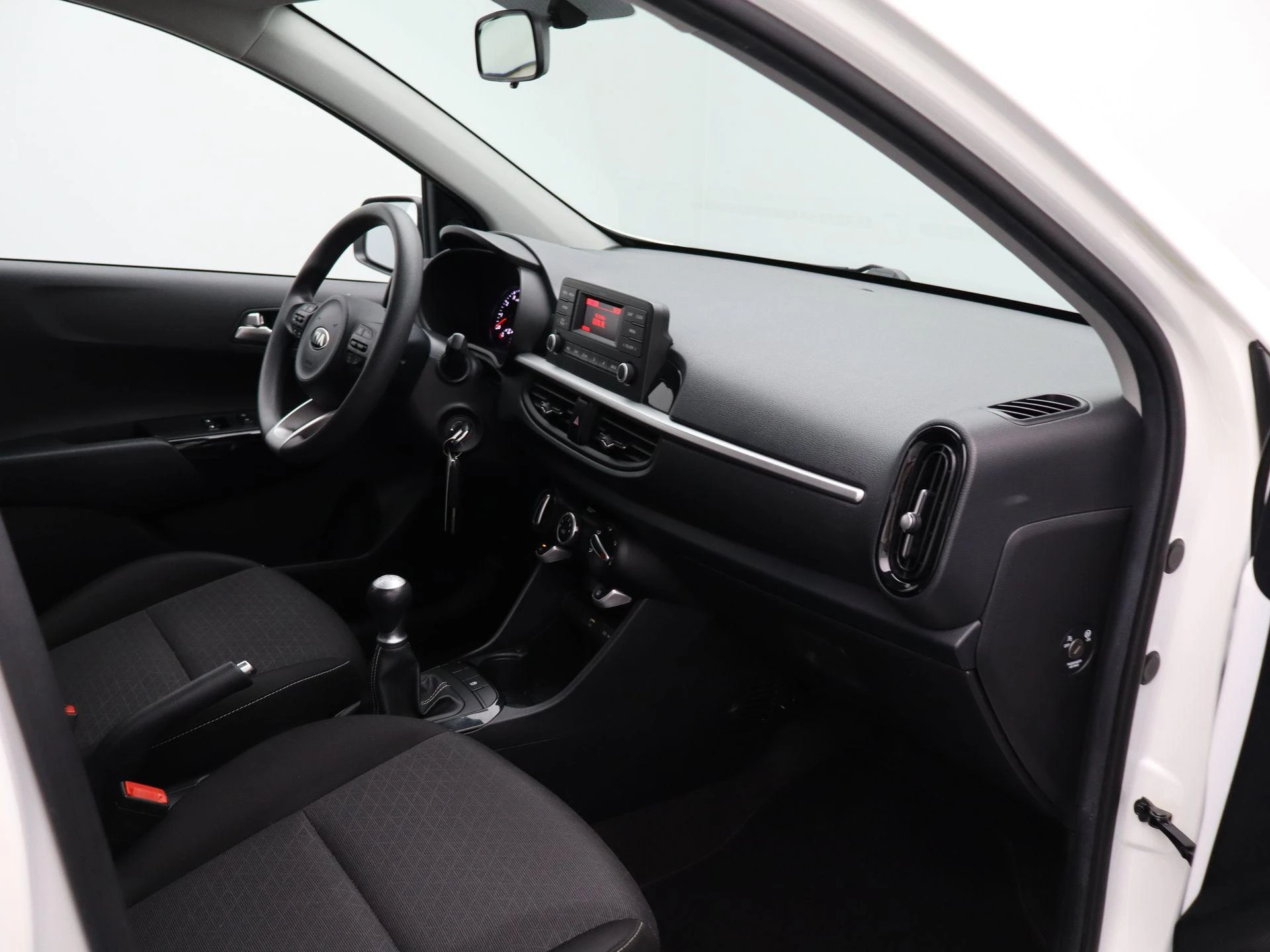 Kia-Picanto-image-26