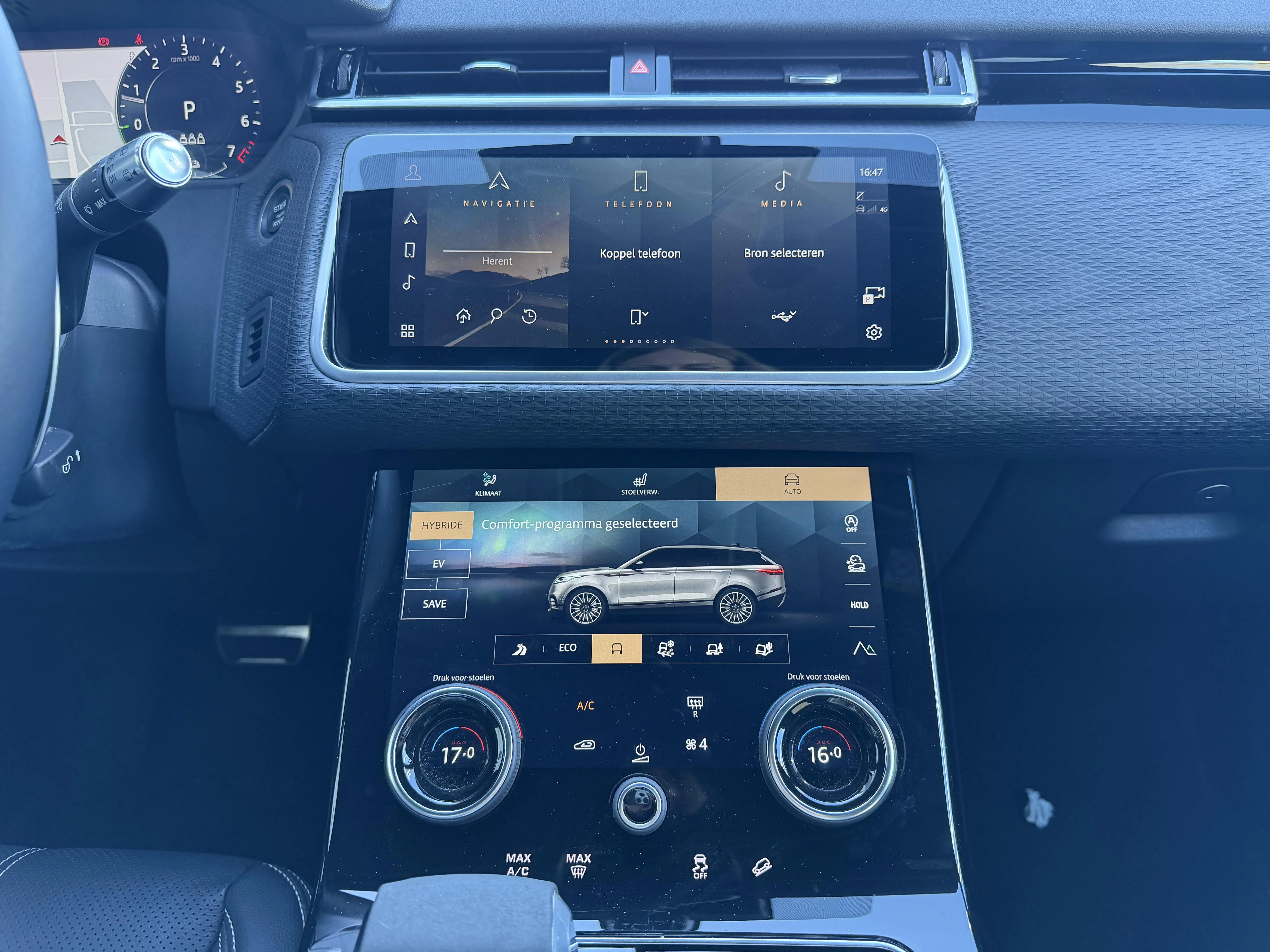 Land Rover Range Rover Velar P400e R-Dynamic S