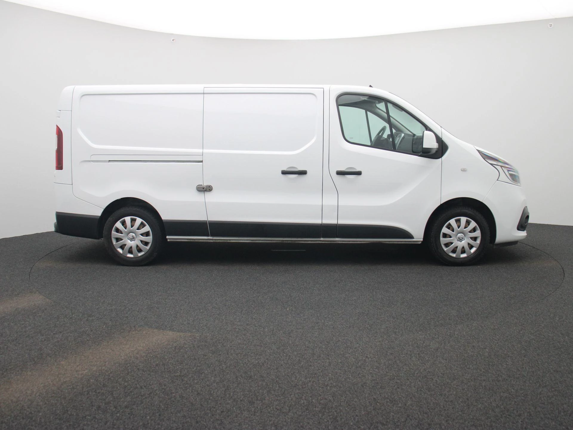 Renault Trafic 2.0 dCi 120 T29 L2H1 Work Edition