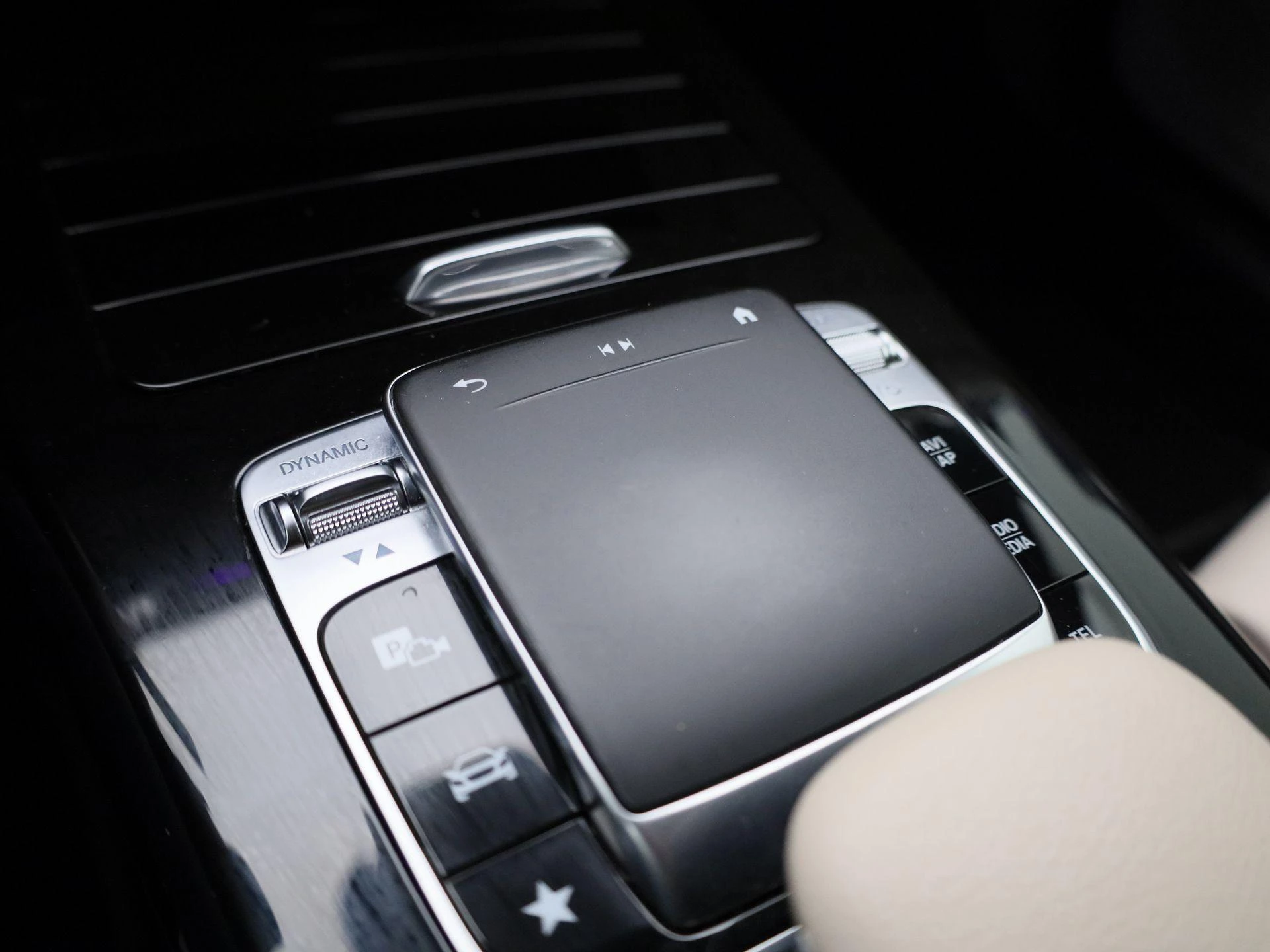 Mercedes-Benz-A-Klasse-image-27