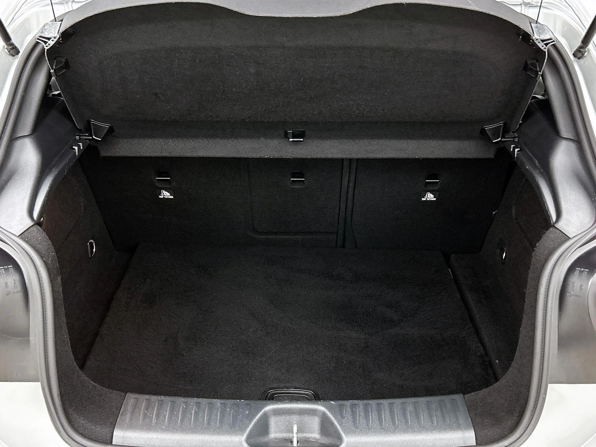 Mercedes-Benz-A-Klasse-image-23