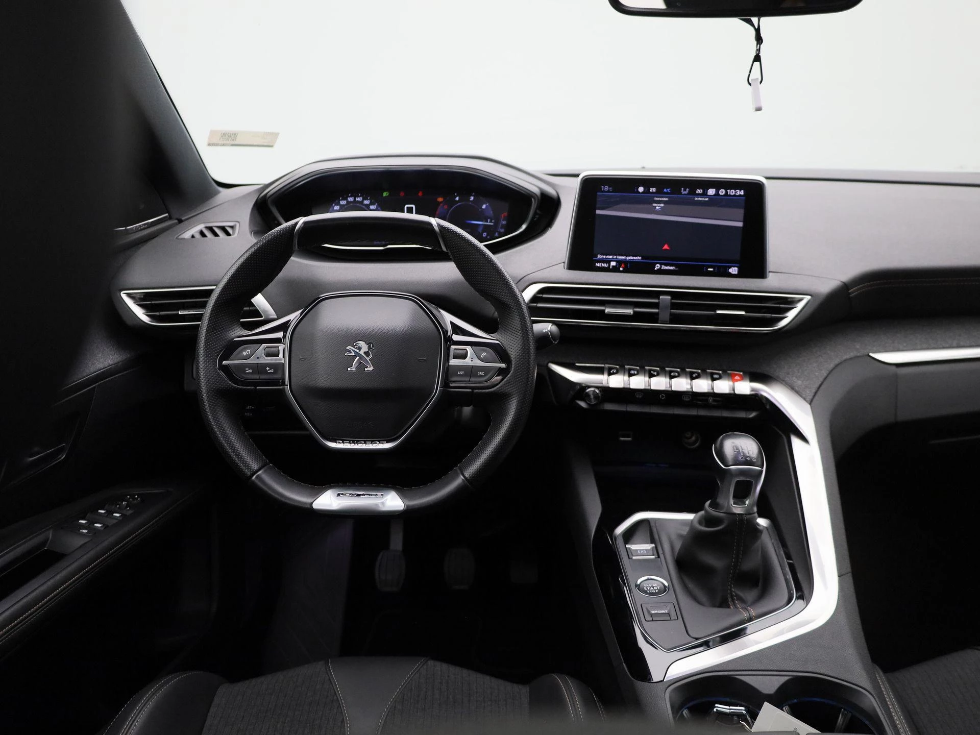 Peugeot-5008-image-7