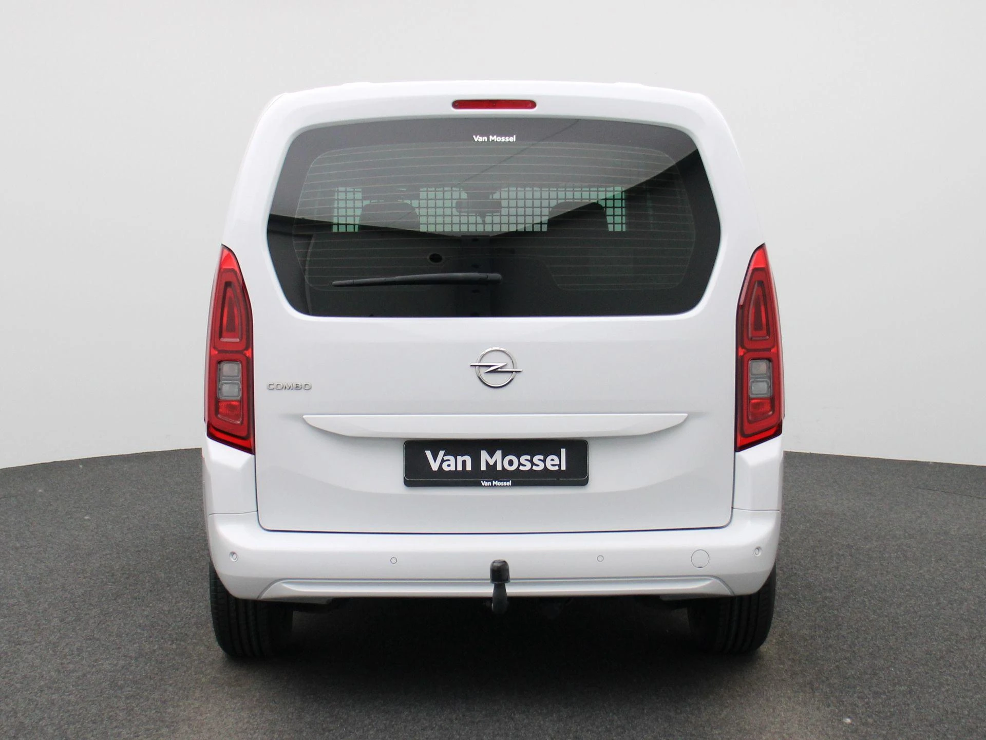 Opel-Combo Life-image-5