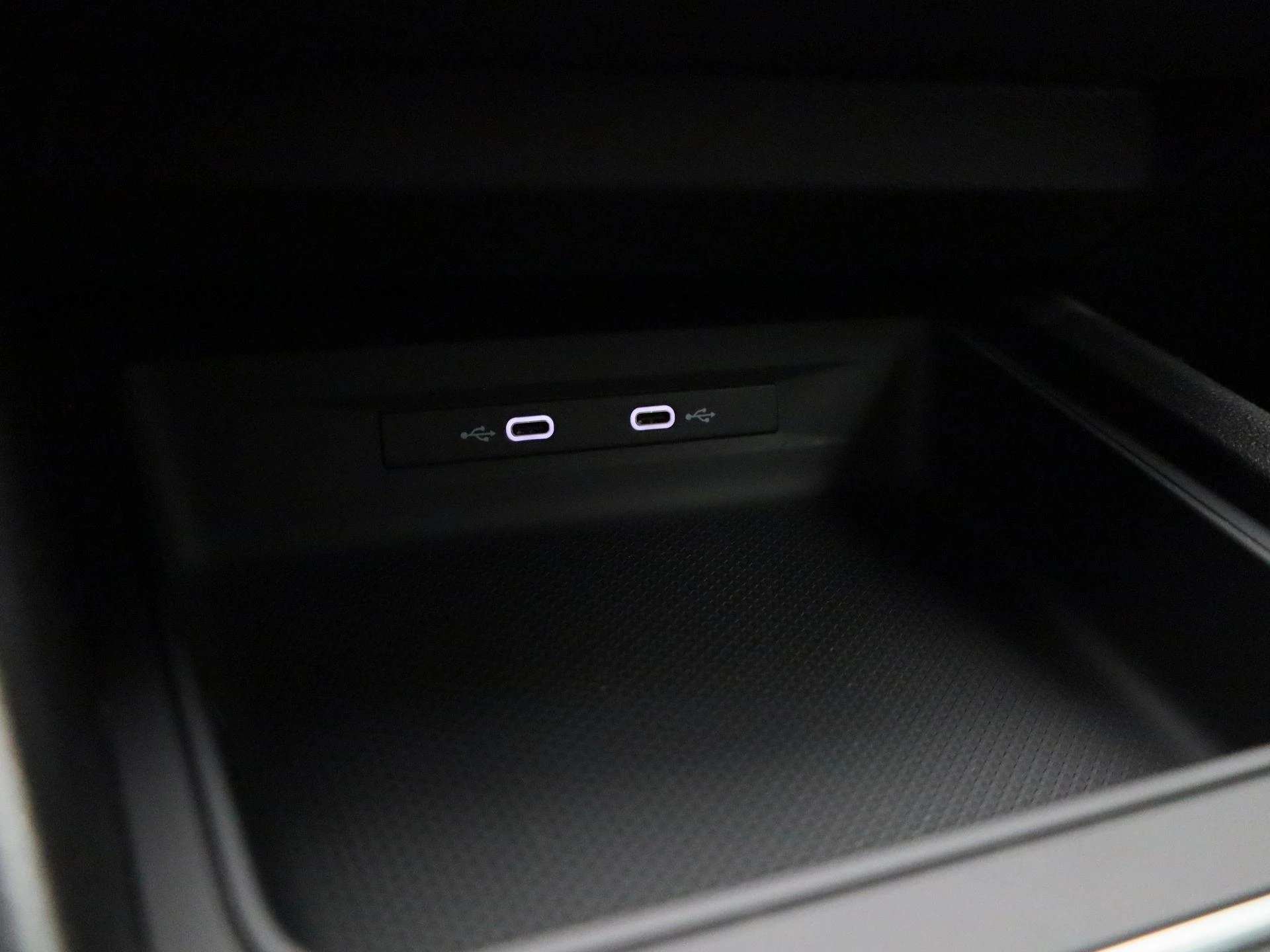 SEAT-Leon-image-18