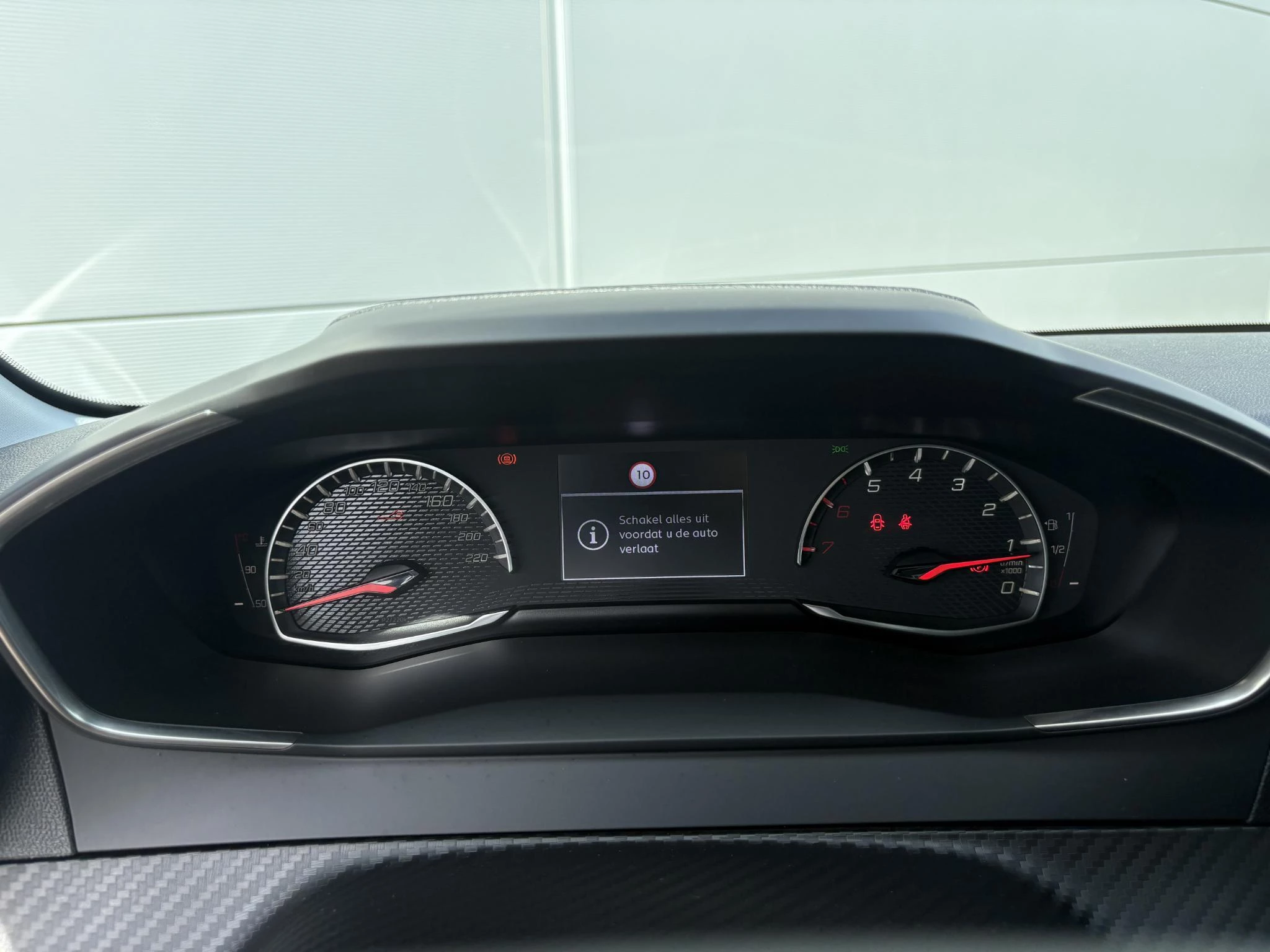 Peugeot-208-image-15