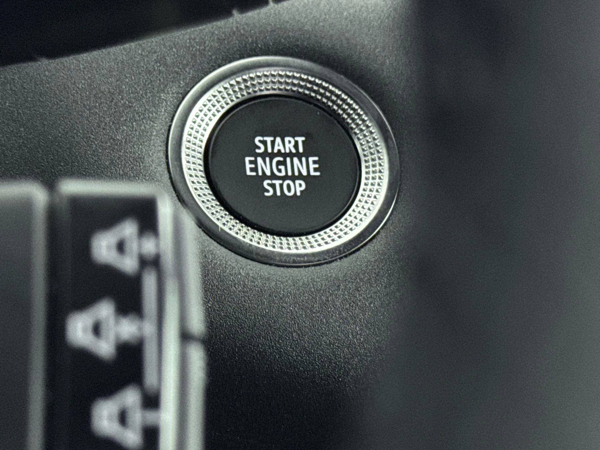 Renault-Captur-image-15
