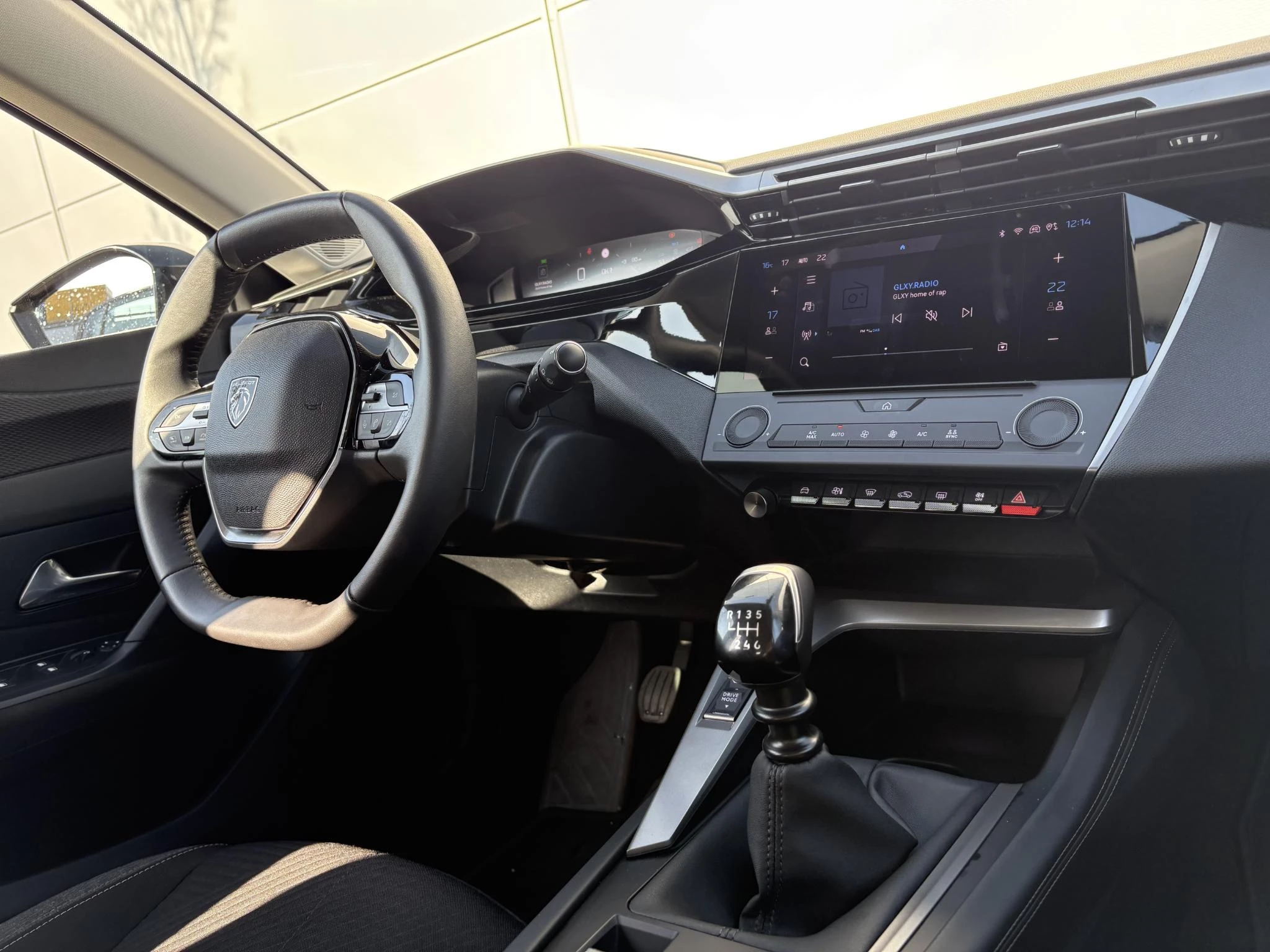 Peugeot-308-image-20