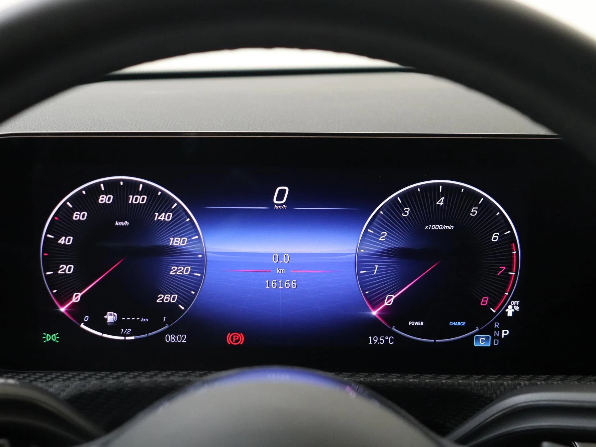 Mercedes-Benz-A-Klasse-image-6