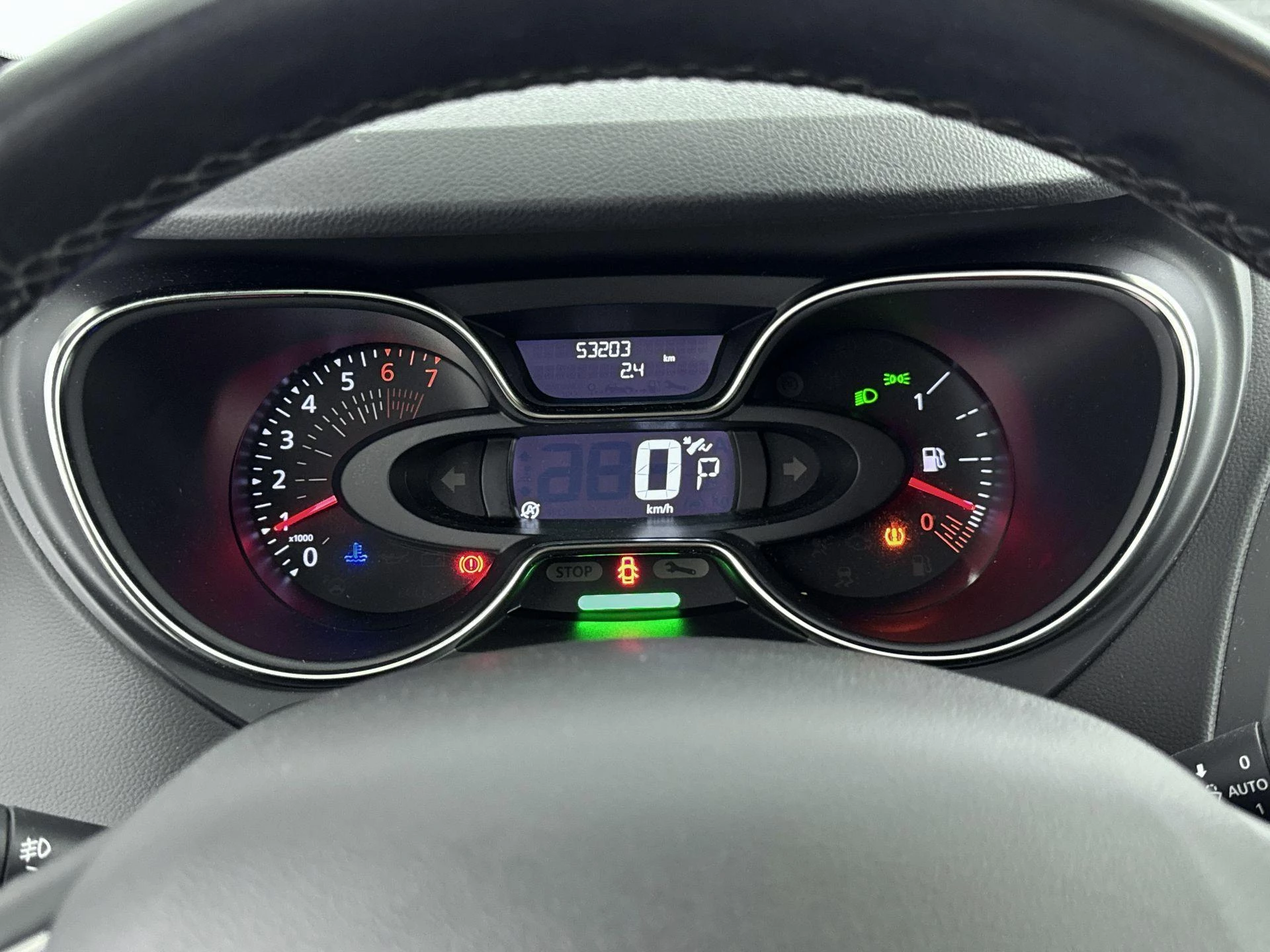 Renault-Captur-image-10