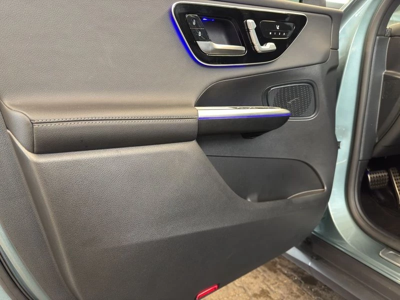 Mercedes-Benz GLC 300 d 4M AMG KEYLESS-GO SHZ MBUX AMG LineX254 GLC 300 d 4M AMG KEYLESS-GO SHZ MBUX AMG Line