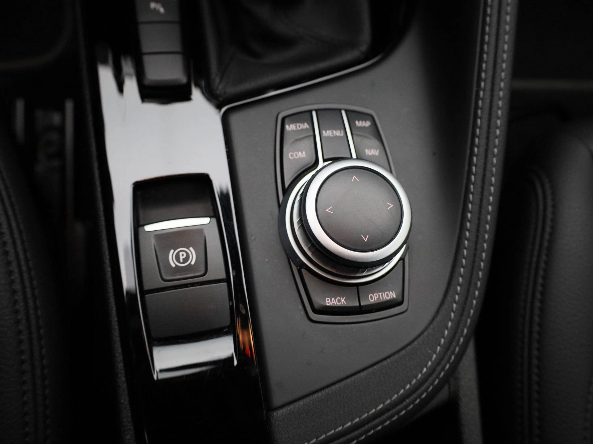 BMW X2 sDrive16dA 85kW DCT