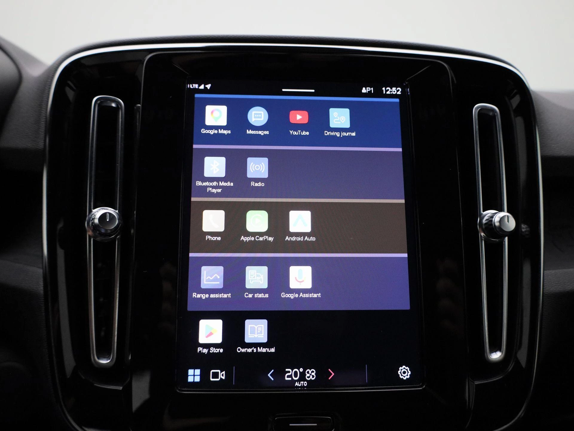 Volvo XC40 Recharge Core