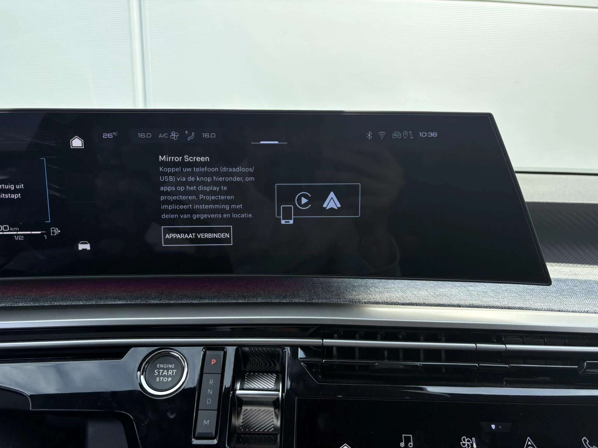 Peugeot 3008 1.2 Hybrid 145 Allure