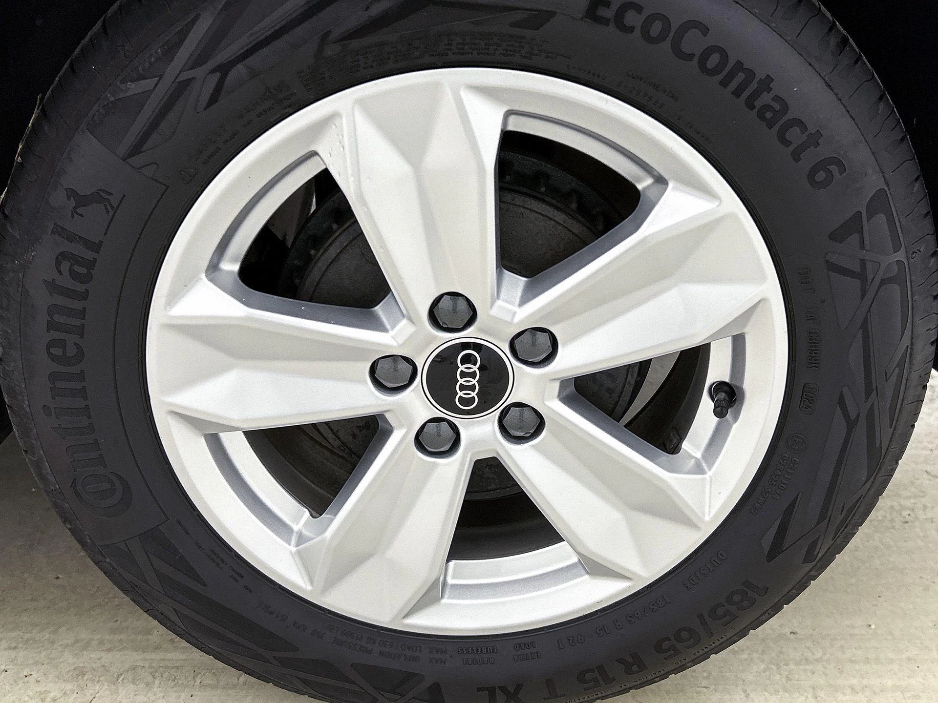 Audi-A1 Sportback-image-8