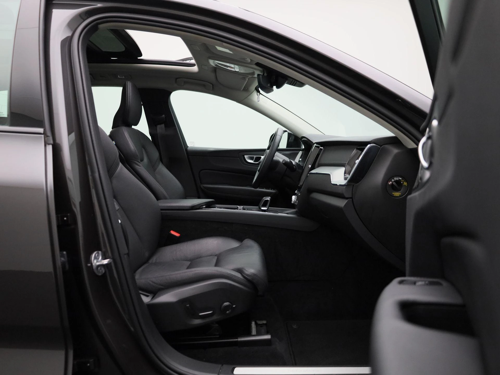 Volvo XC60 T8 PHEV 4x4 Ultimate Dark Aut.