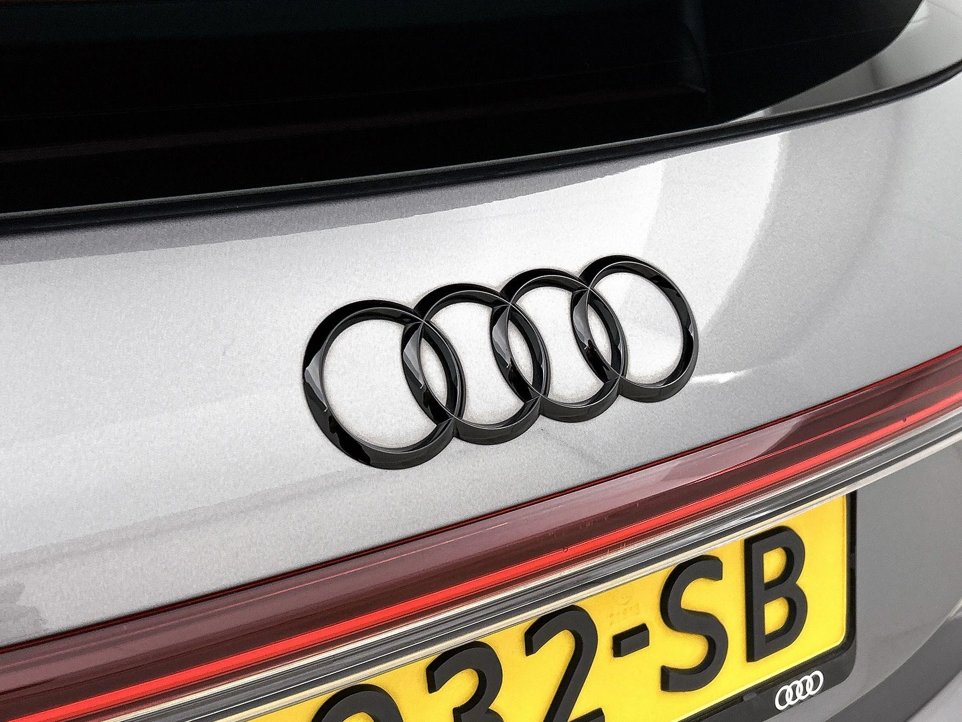 Audi-Q4 Sportback e-tron-image-7