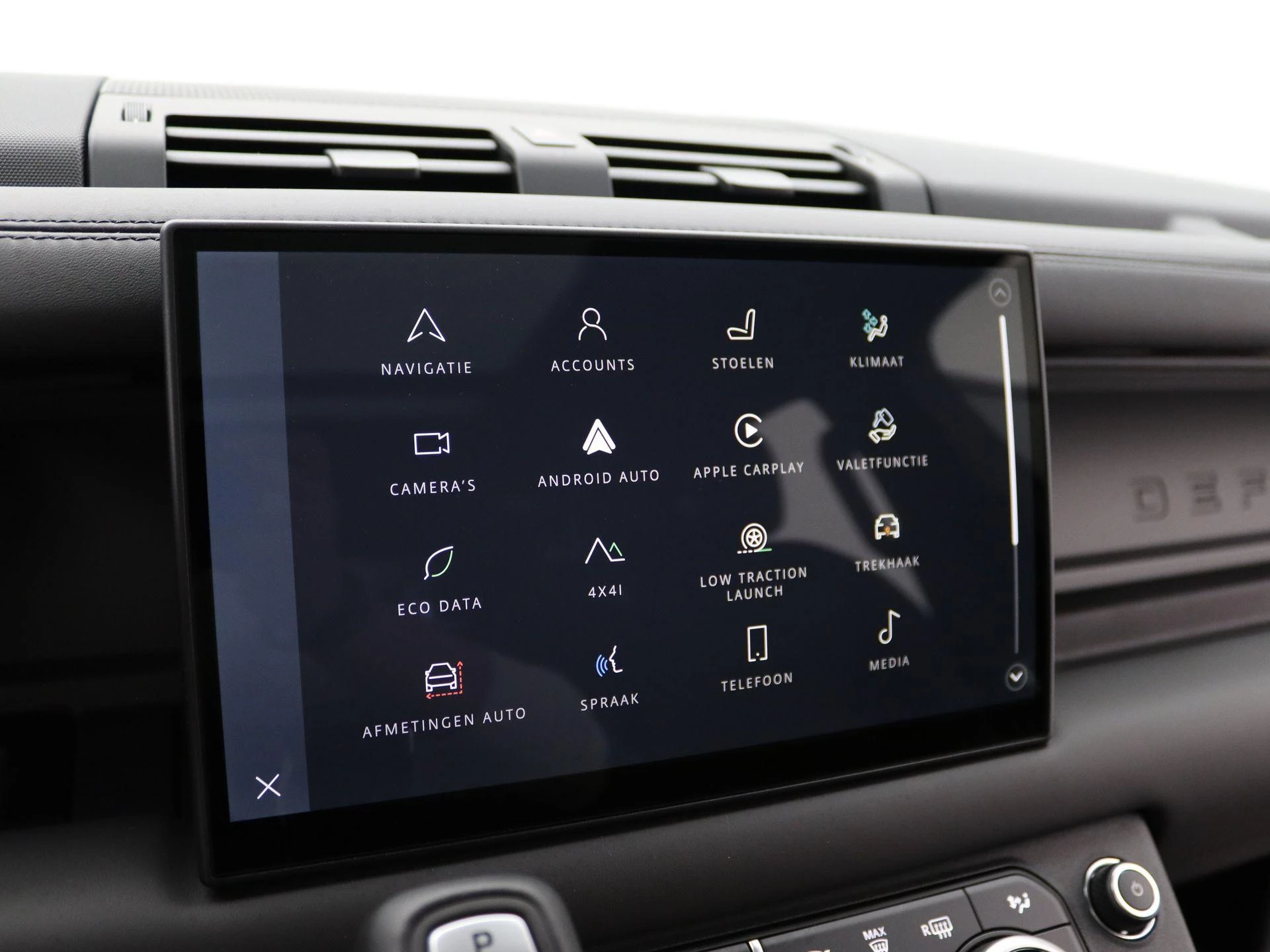 Land Rover-Defender-image-22