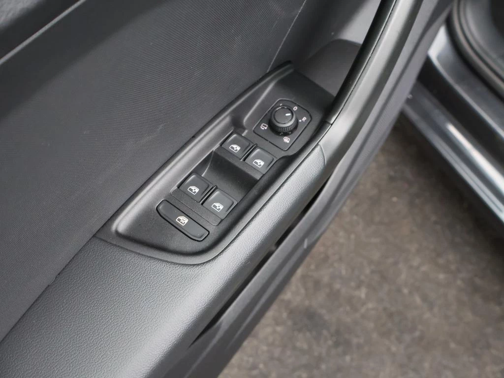 Audi A1 Sportback Audi A1 Sportback 25TFSI 95PK *NAVI*APP CONNECT*BLTH*CRUISE*PDC*DIGITAL DASHBOARD*...