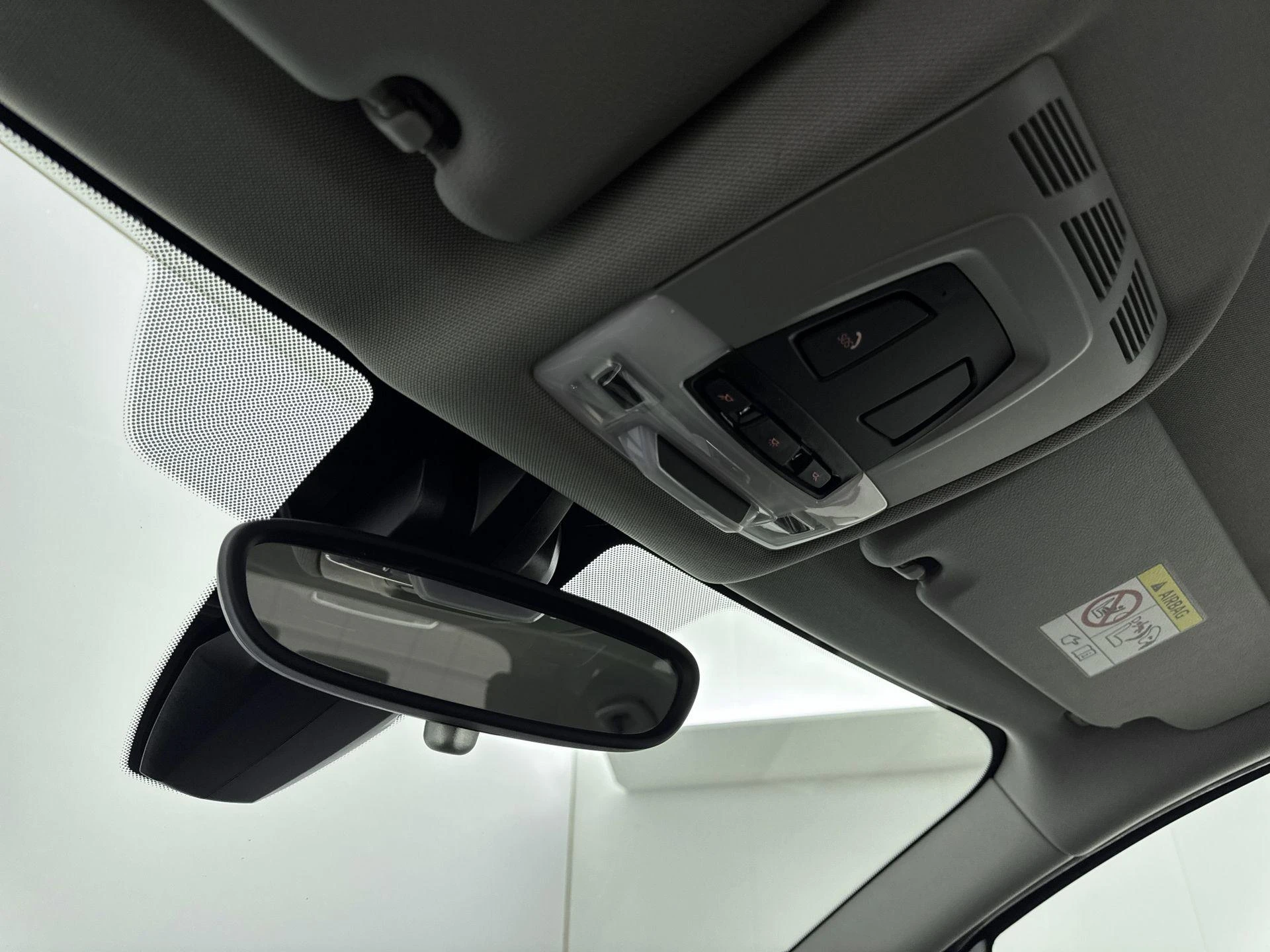 BMW-2 Serie-image-9