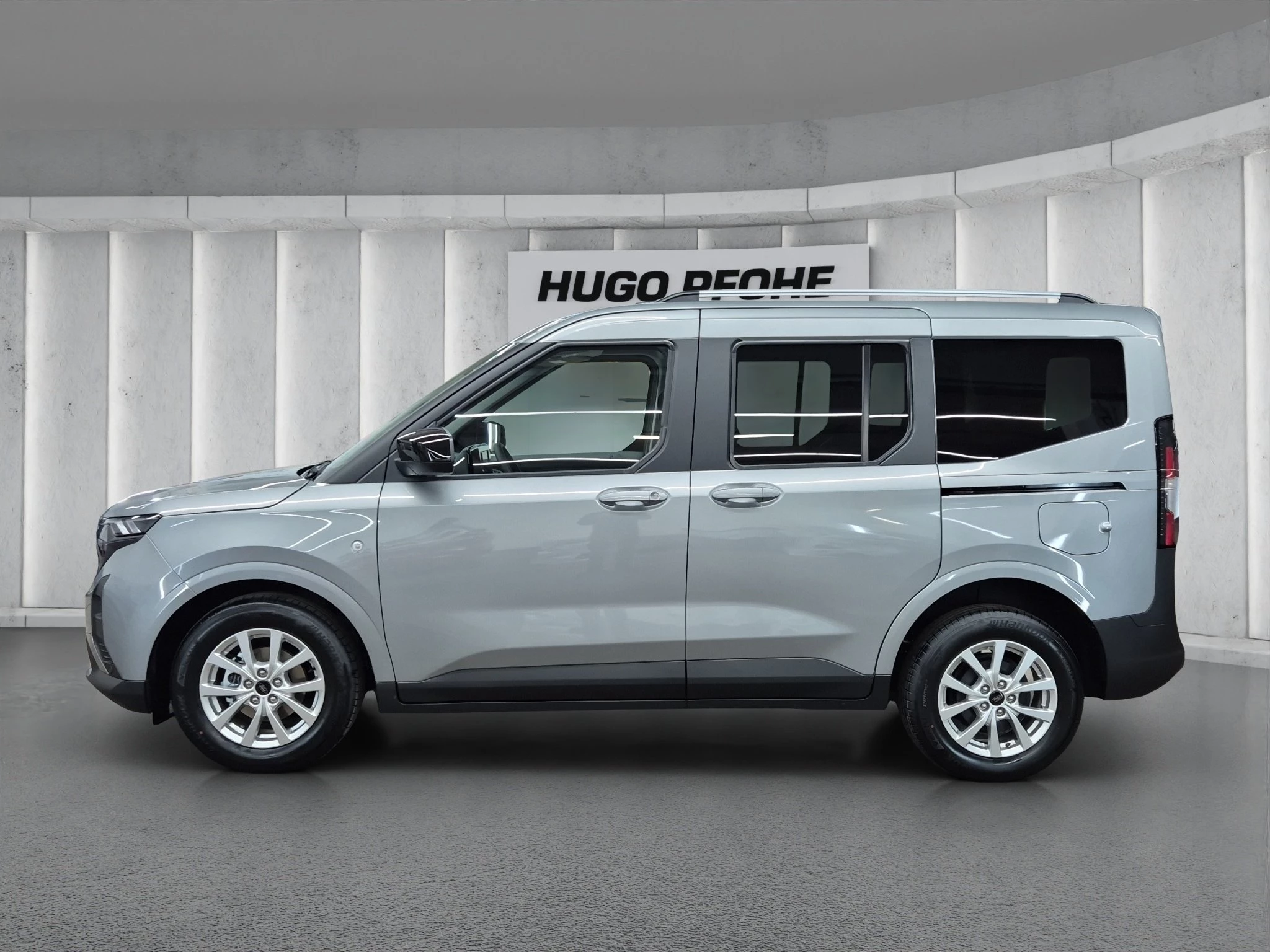 Ford Tourneo Courier Titanium 1.0 EcoBoost 92 kW Auto Kompaktvan. 5-türig