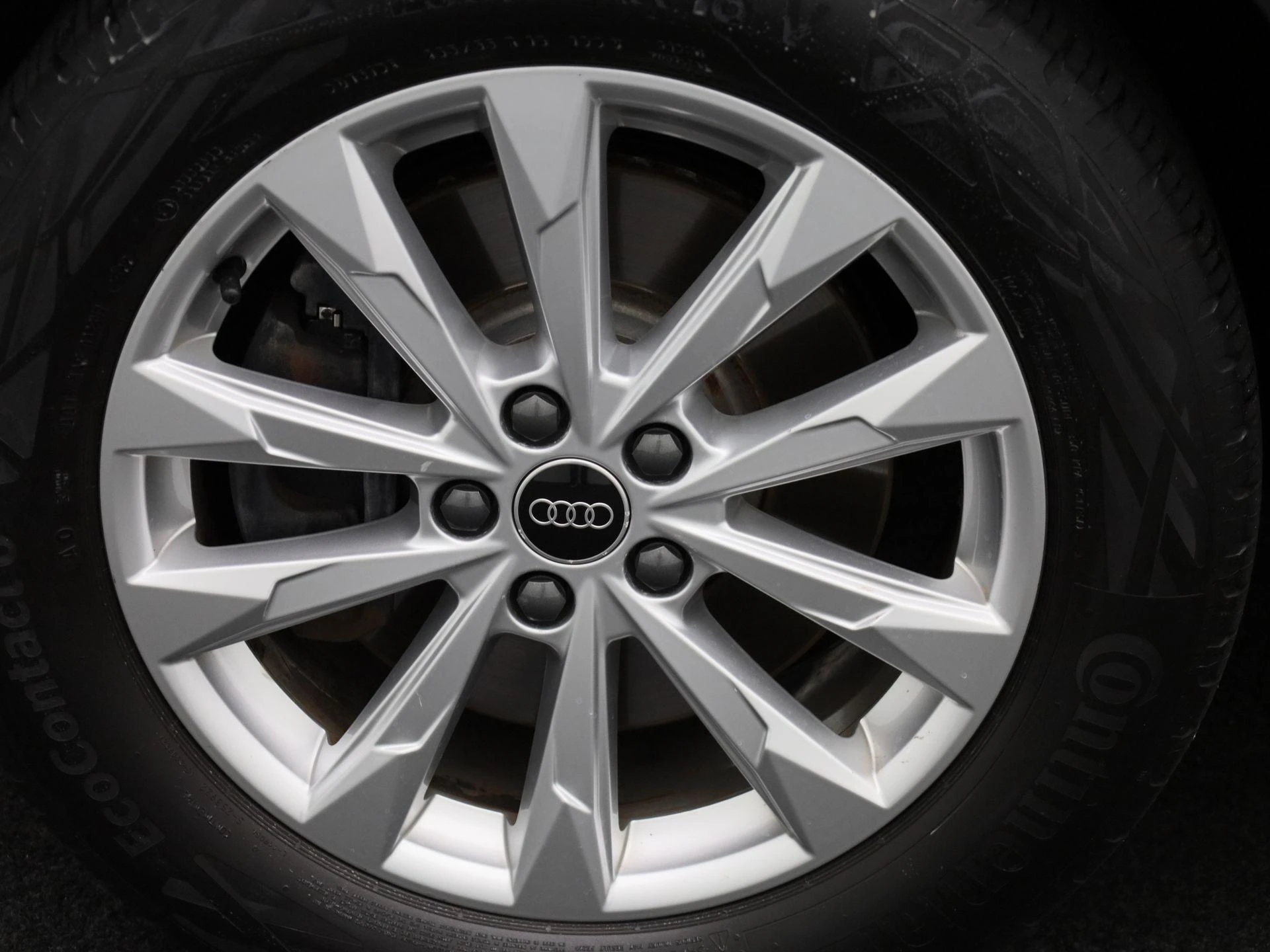 Audi-Q3-image-13