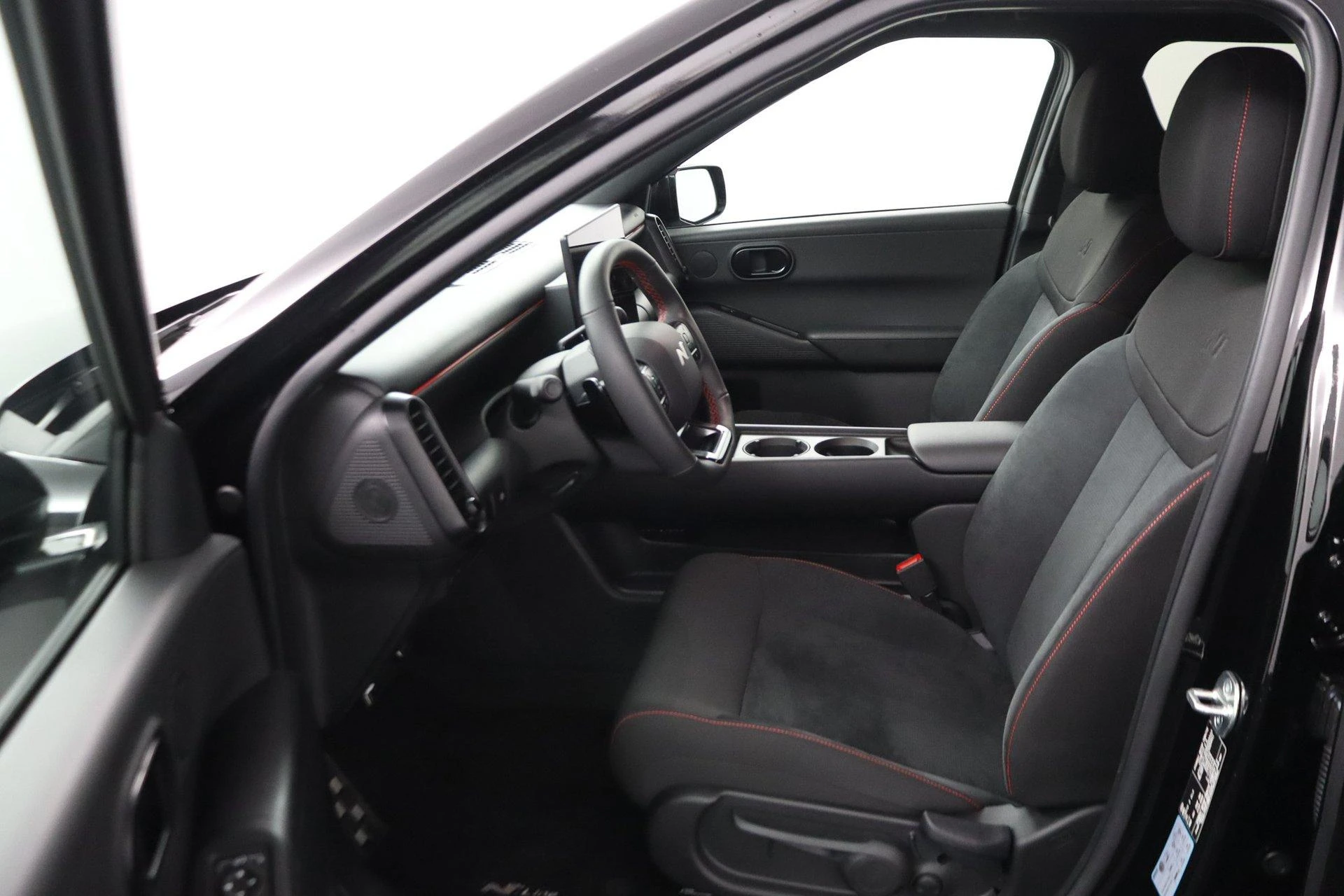 Hyundai-IONIQ 3-image-14
