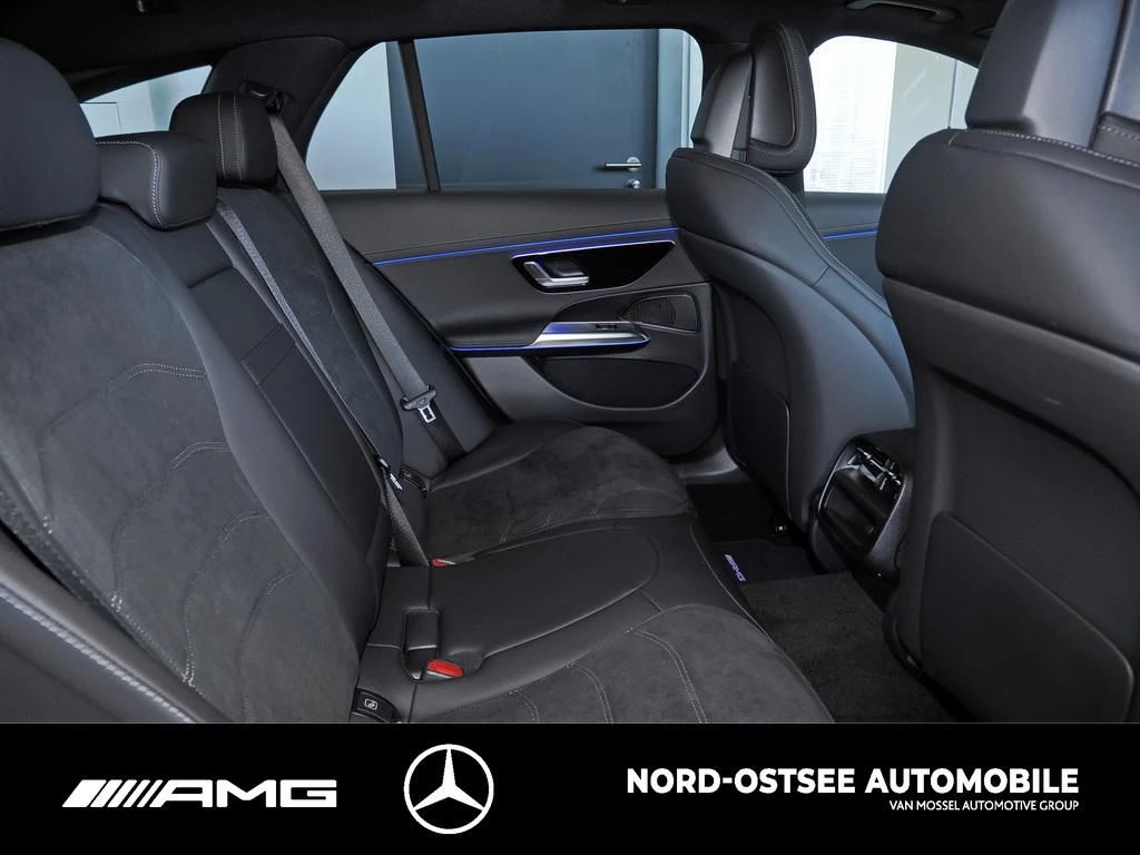 Mercedes-Benz E-Klasse 220 T d AMG ADV.+ DISTRO PANO 360° MBUX AHK AMGW214 E 220 T d AMG ADV.+ DISTRO PANO 360° MBUX AHK AMG