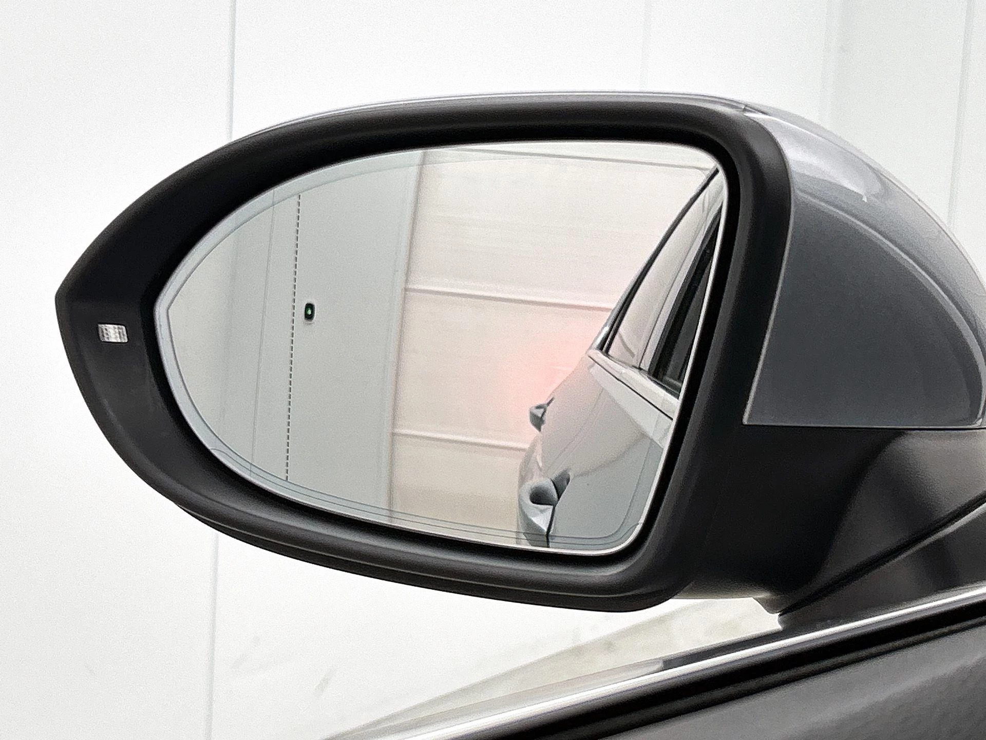 Volkswagen-Passat-image-17