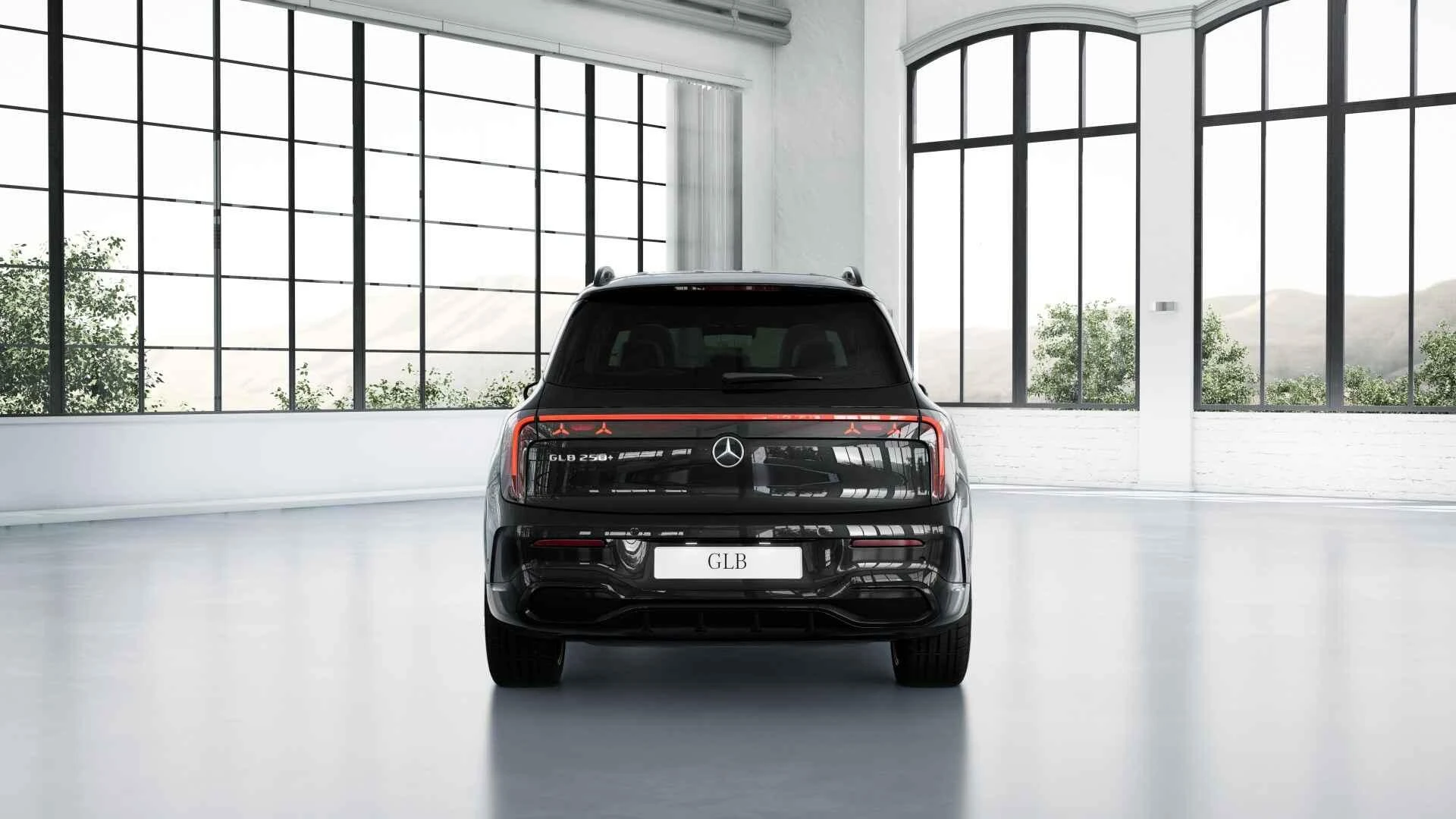 Mercedes-Benz-GLB-image-5