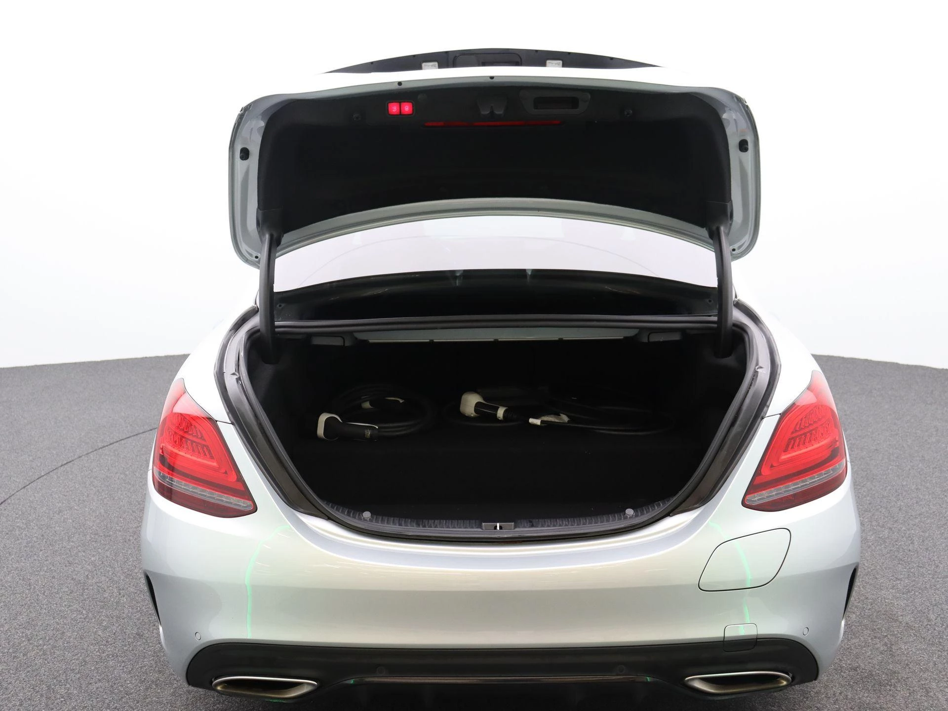 Mercedes-Benz C-Klasse 300 e Sedan AMG LINE + BURMESTER + PANORAMISCH DAK + CARPLAY +