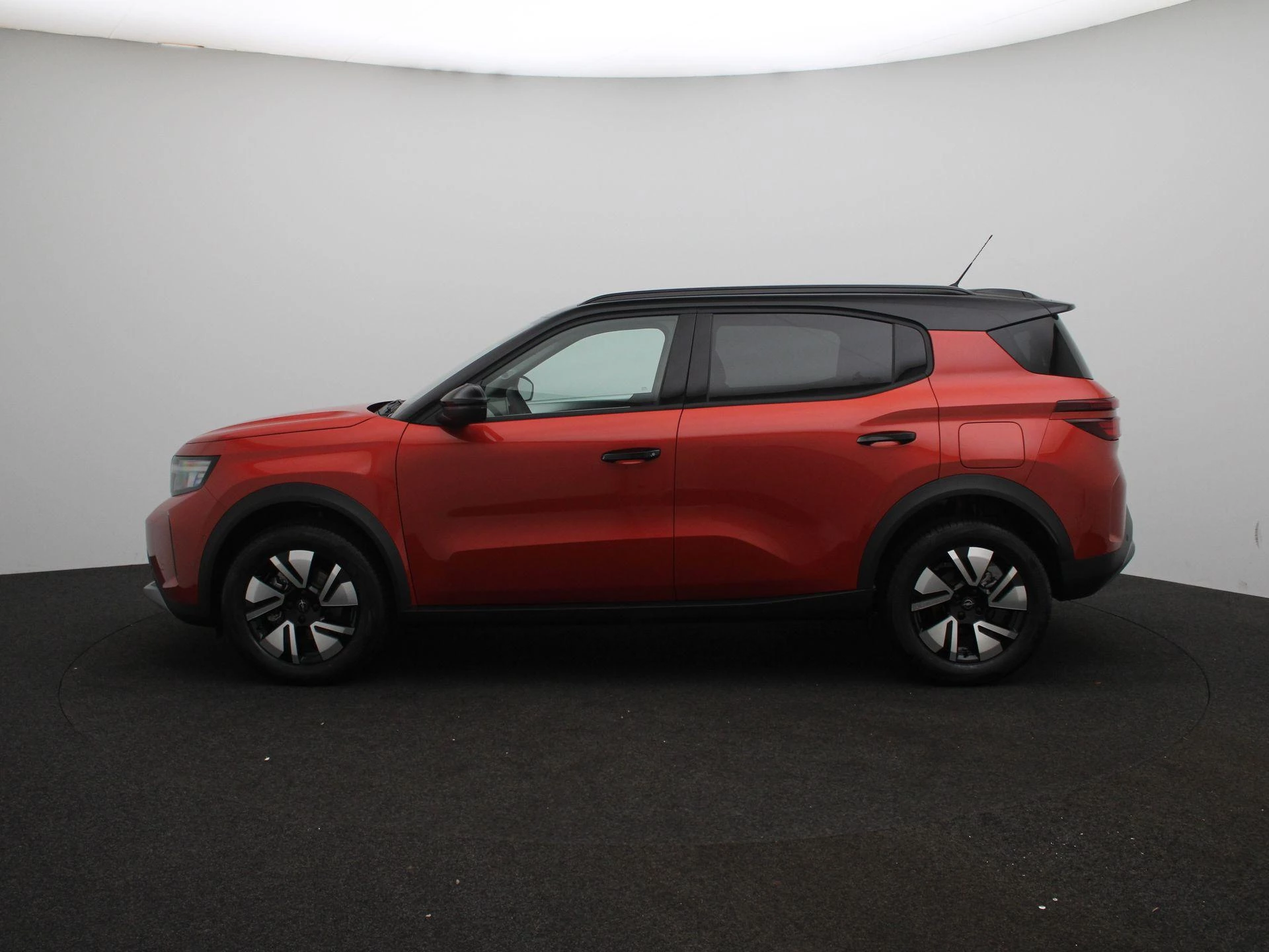 Opel-Frontera-image-3