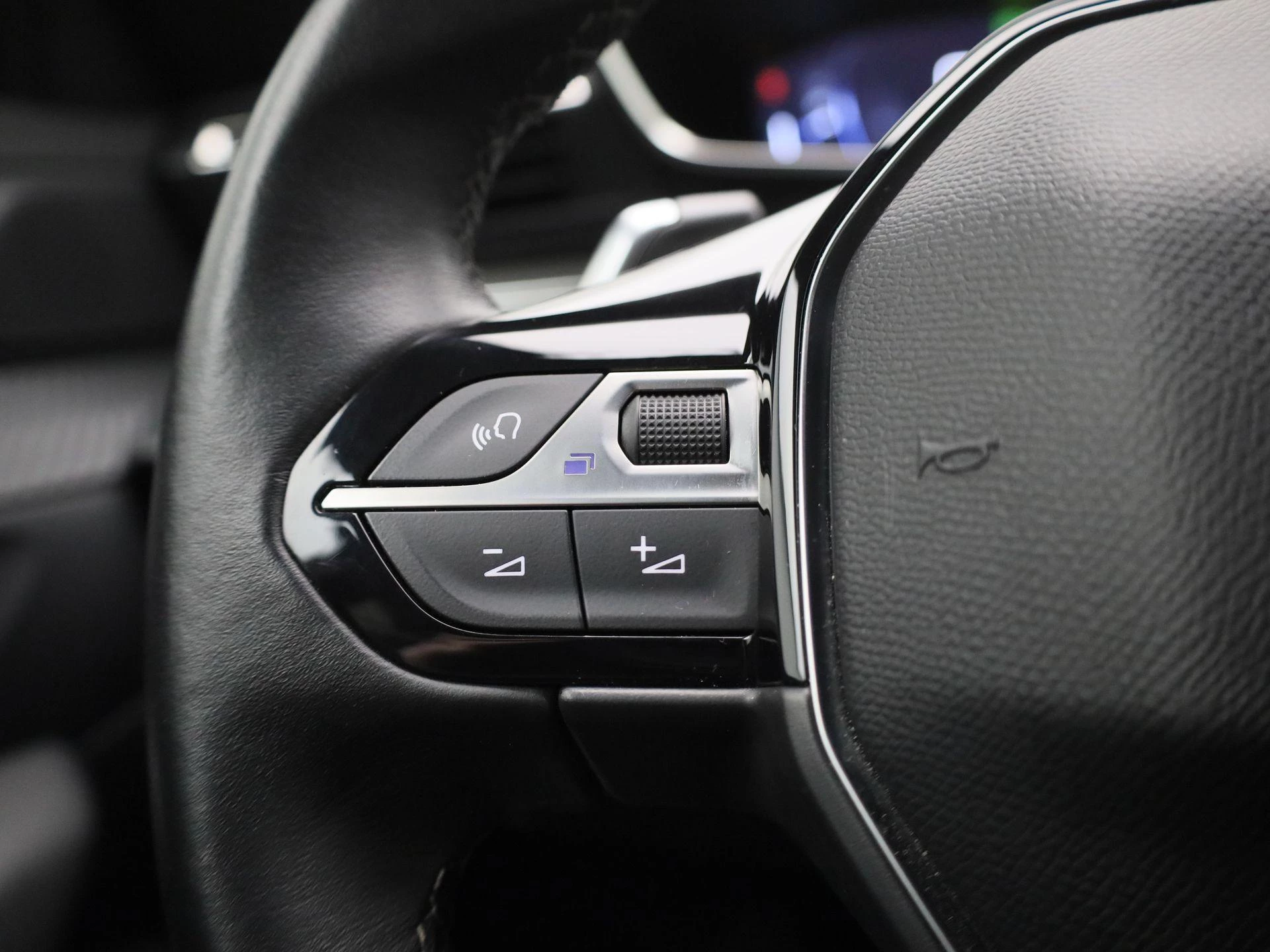 Peugeot 508 1.5 BlueHDi 130 S&S EAT8 Allure Pack