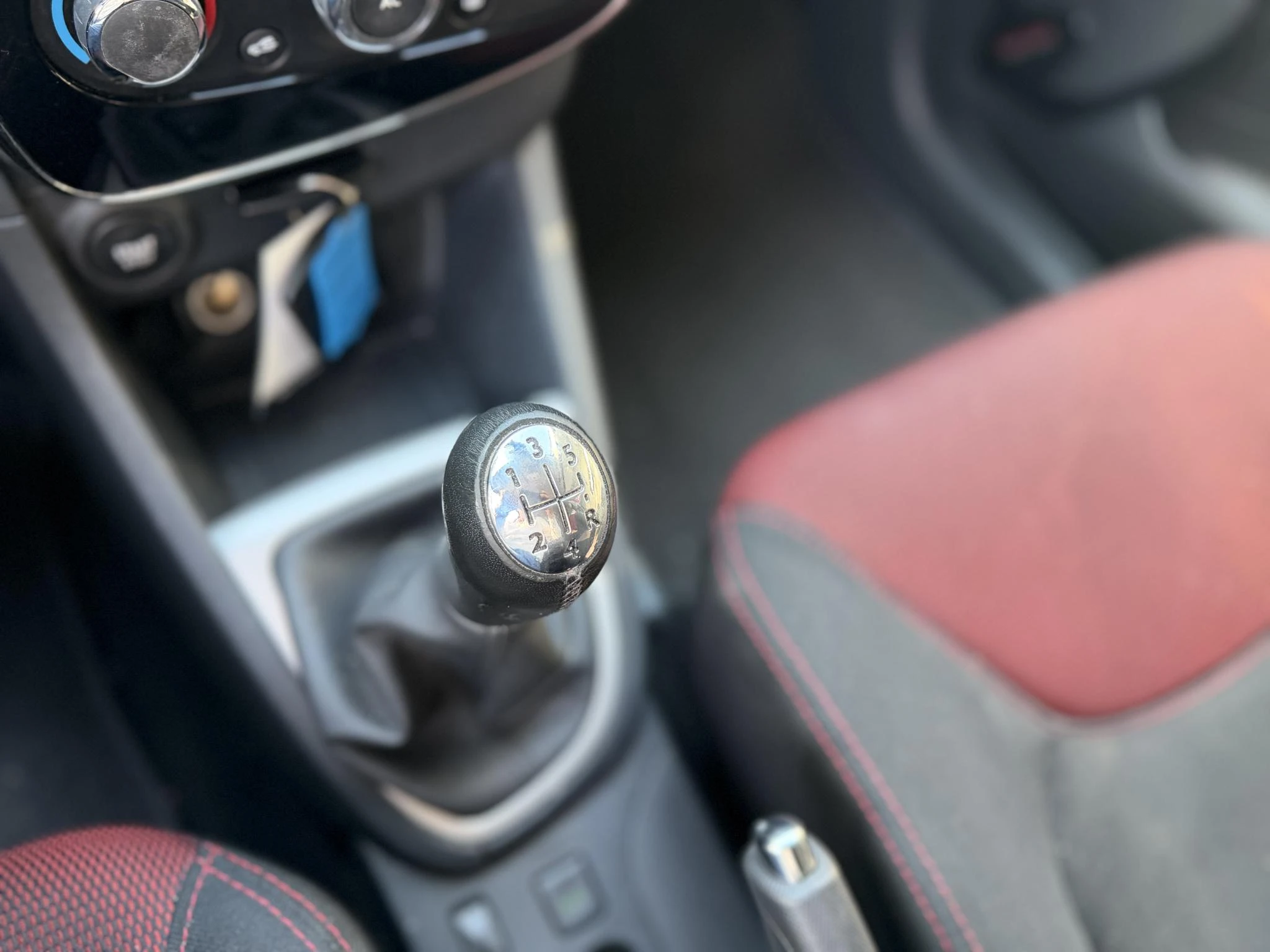 Renault-Clio-image-5